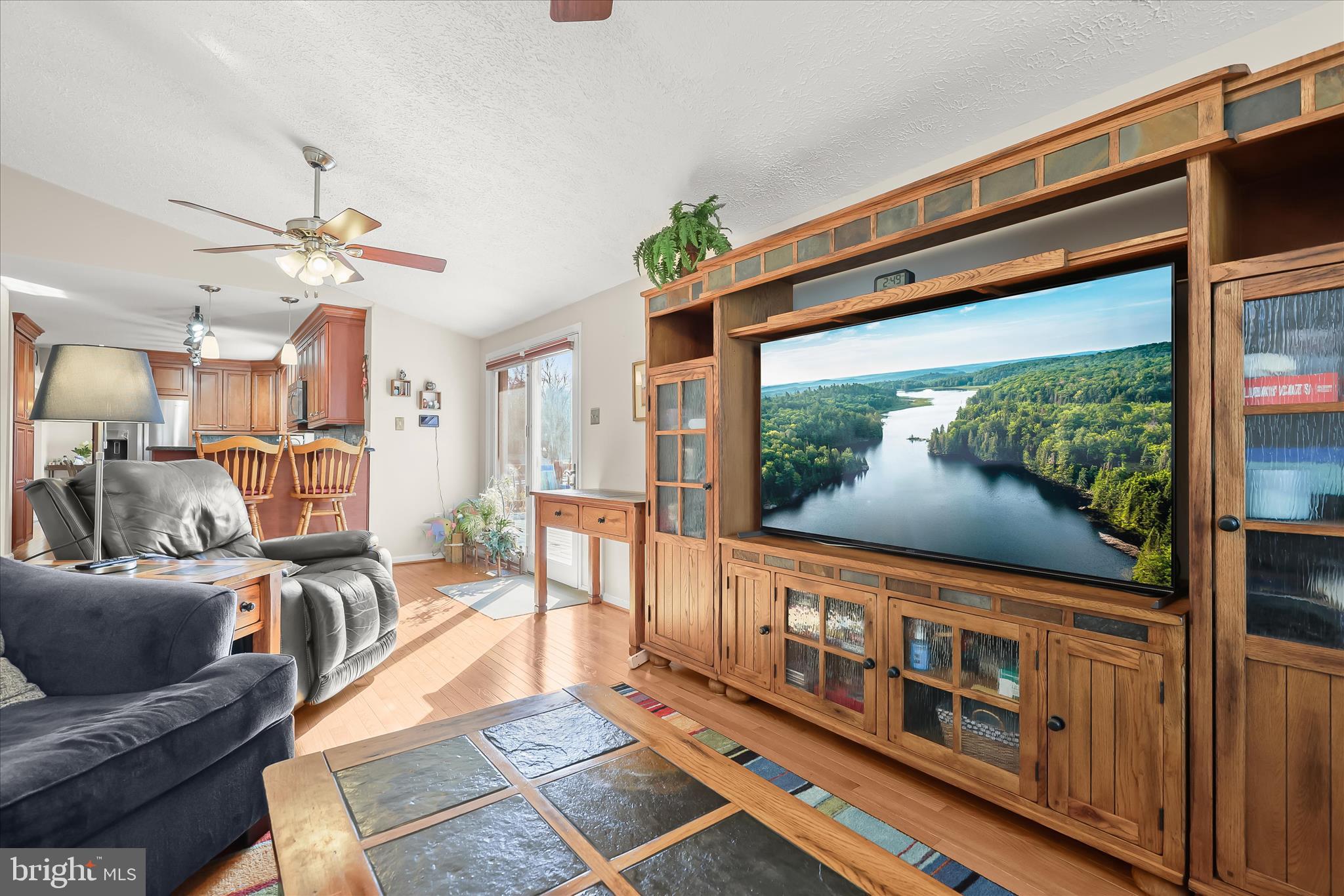 PHILADELPHIA STATION - Residential