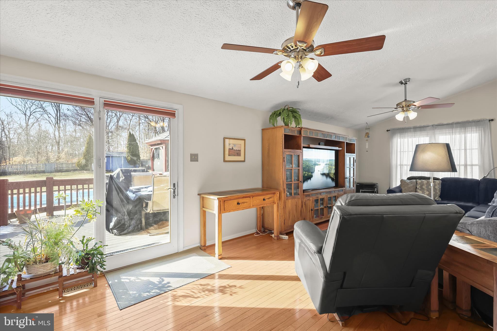 PHILADELPHIA STATION - Residential