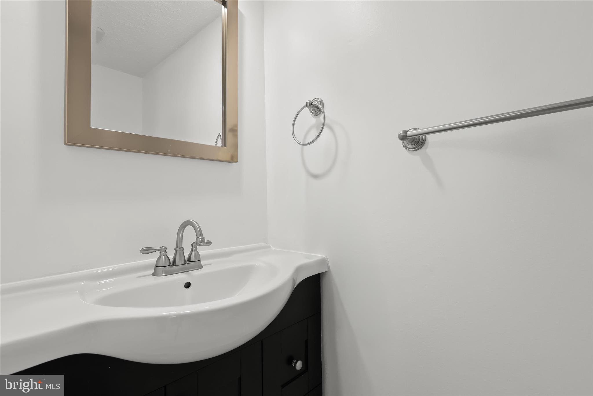 PHILADELPHIA STATION - Residential