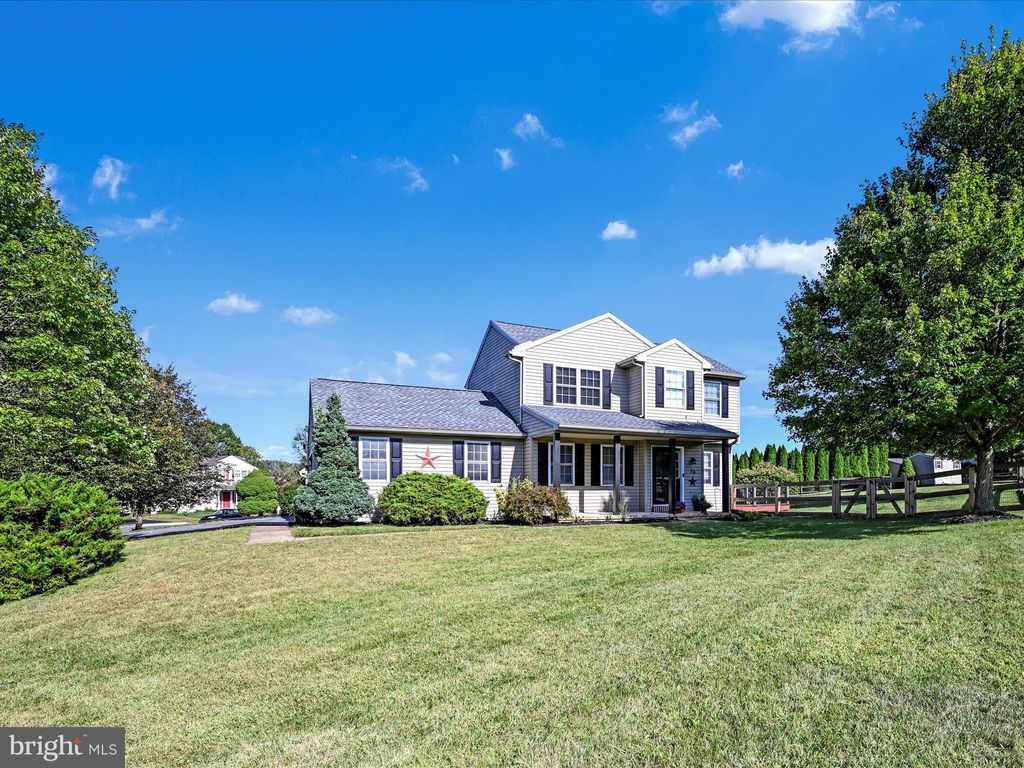 Photo of 26 Cheery Lane, DENVER, PA 17517 (MLS # PALA2076302)