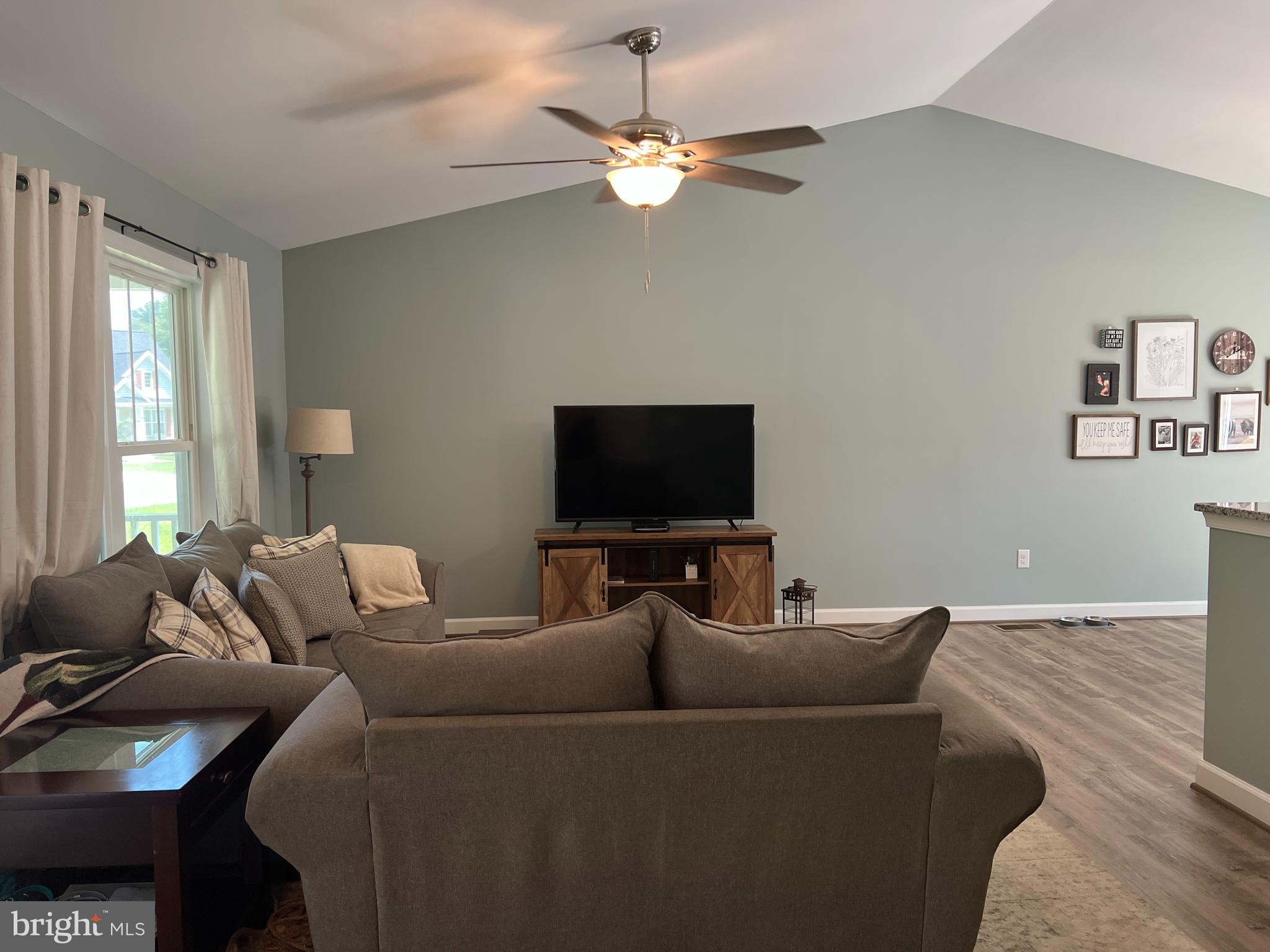 EBB TIDE BEACH - Residential Lease