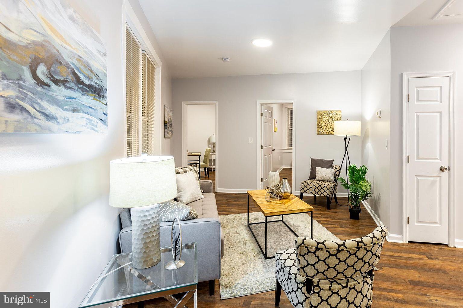 209 15TH STREET NE 1