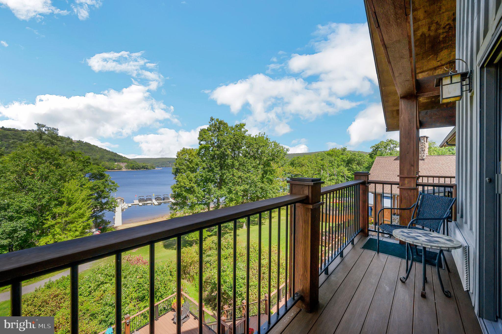 SILVER TREE SUITES - Residential