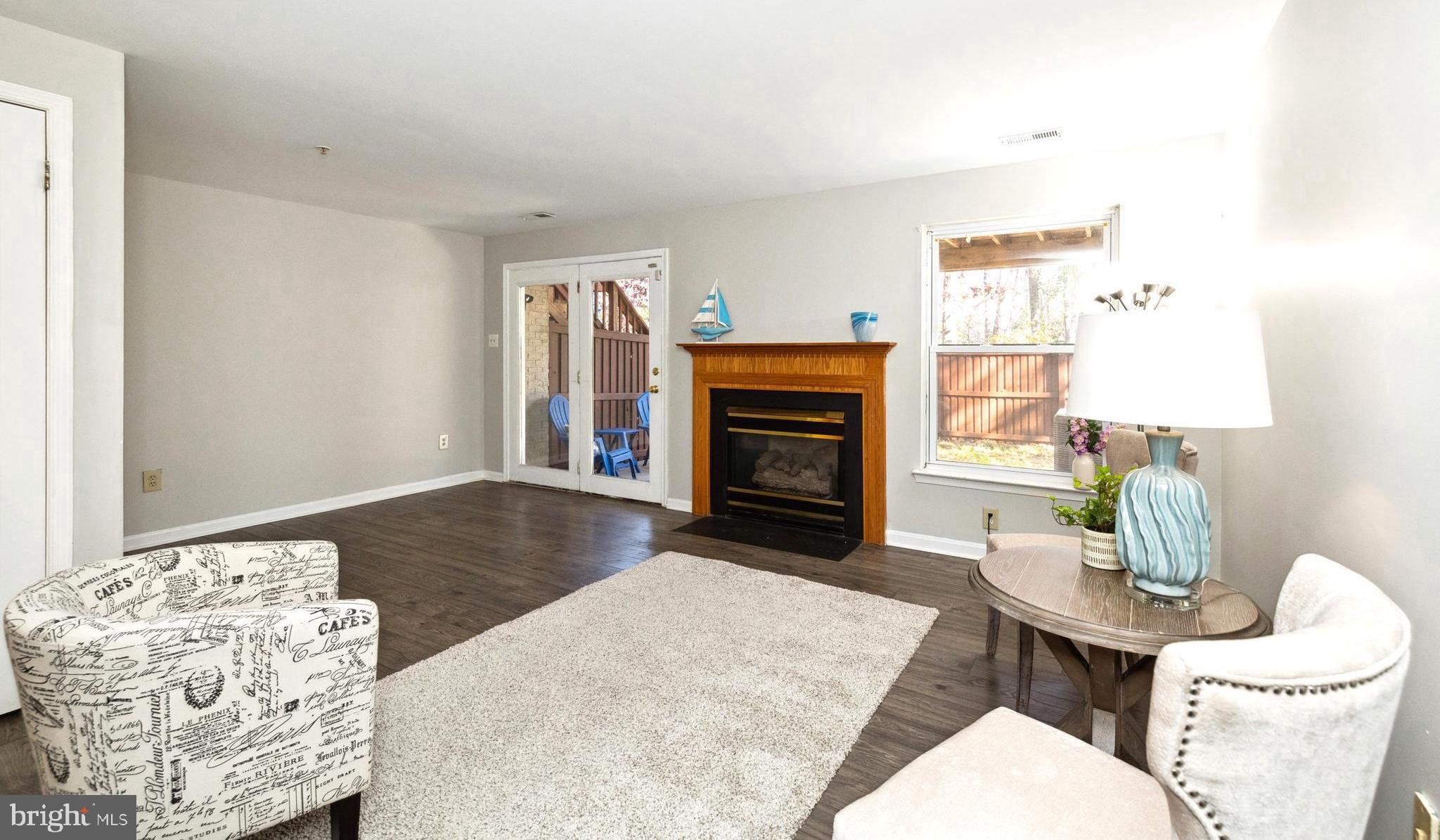 FOX CHASE - Residential