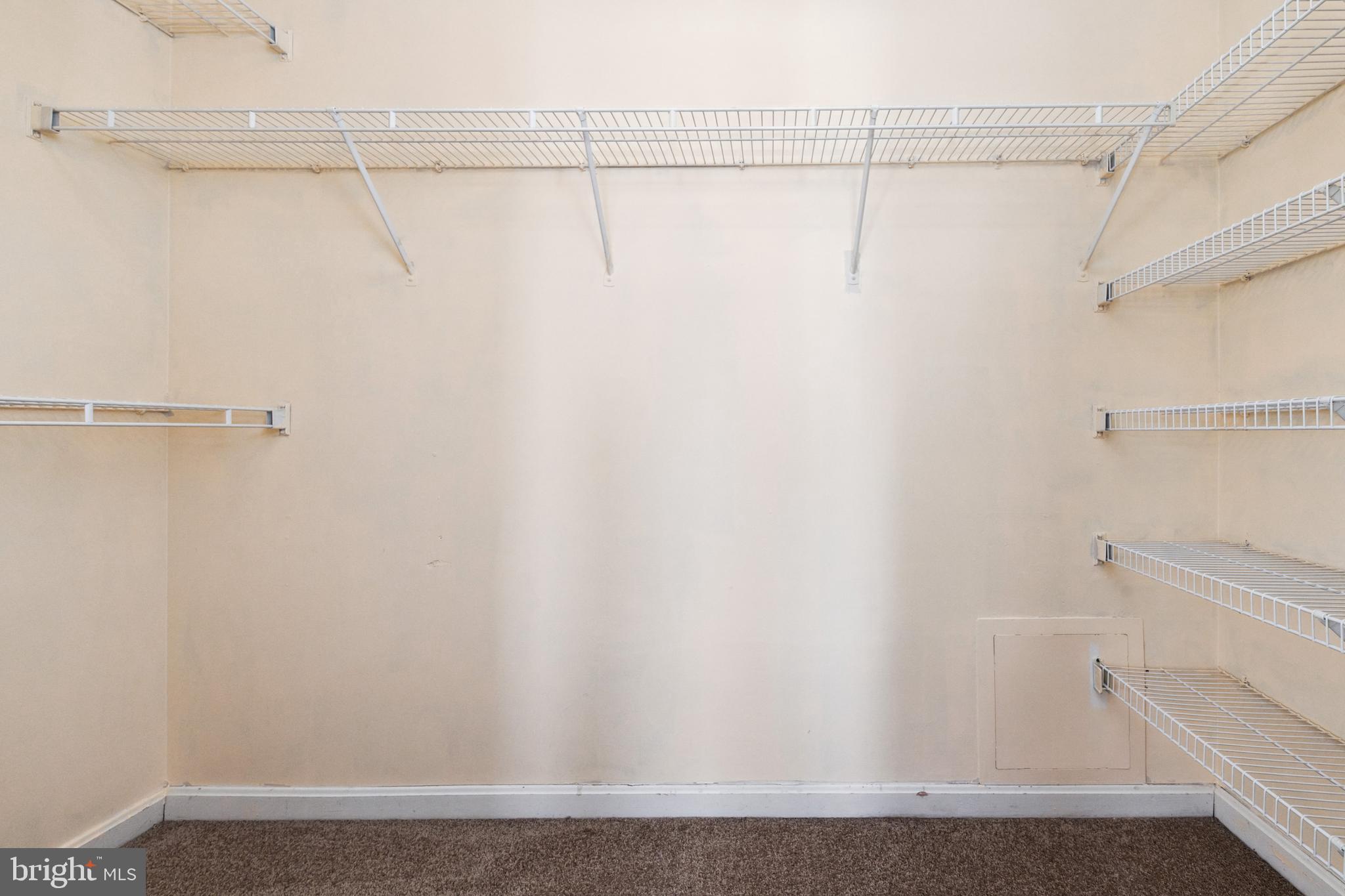 FOX CHASE - Residential