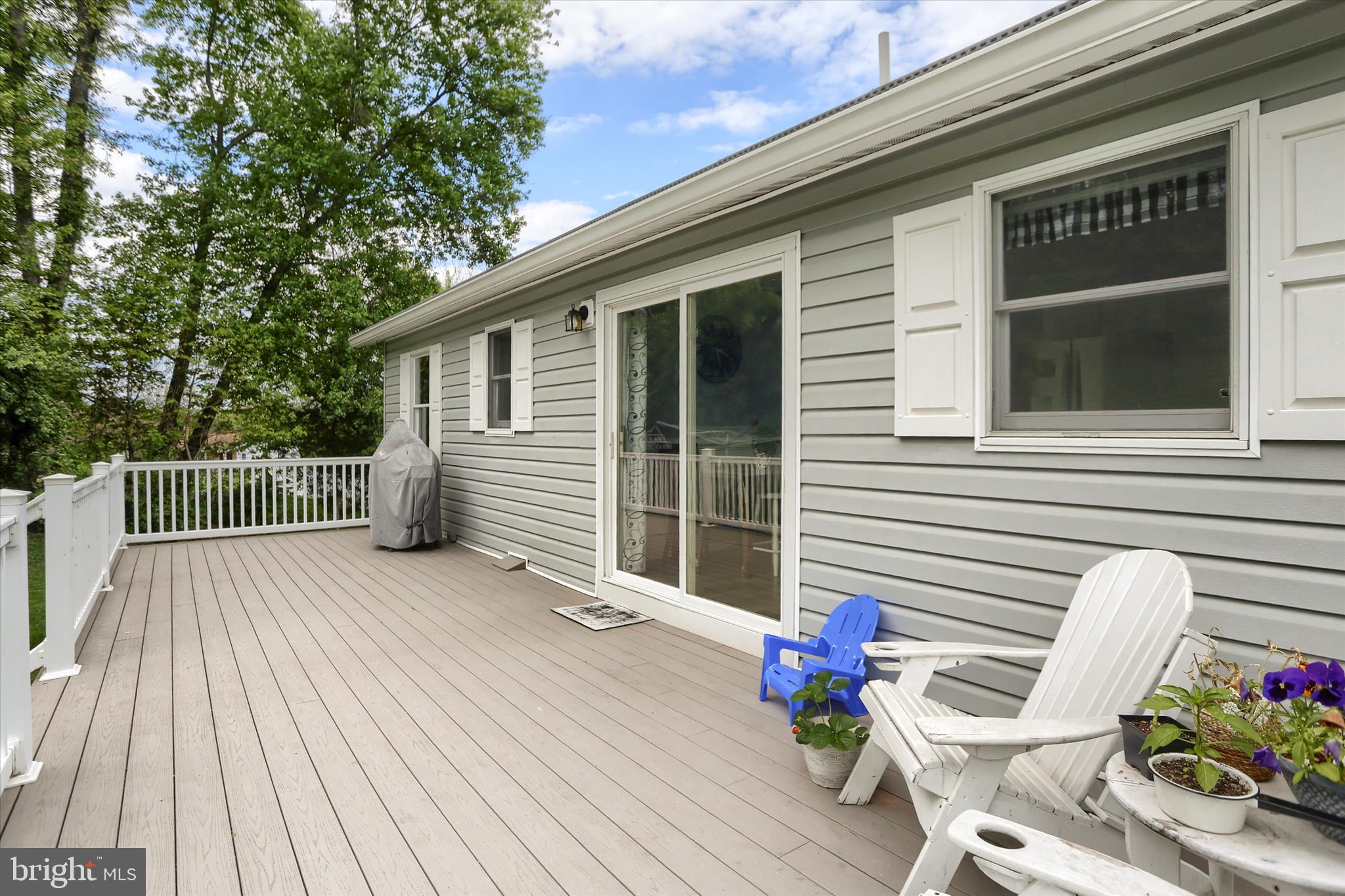 NEWPORT - Residential