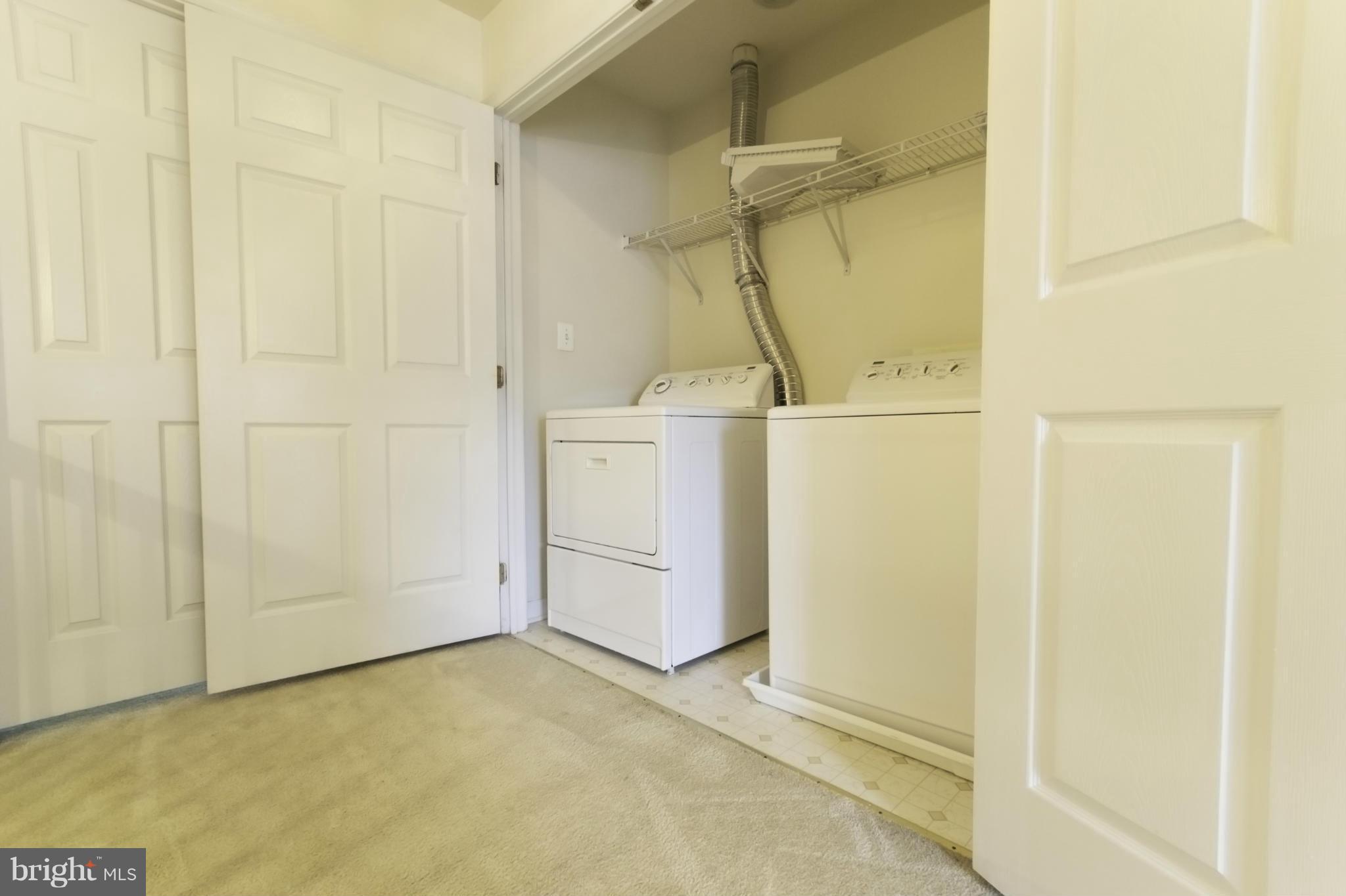 BELMONT LAND BAY - Residential Lease