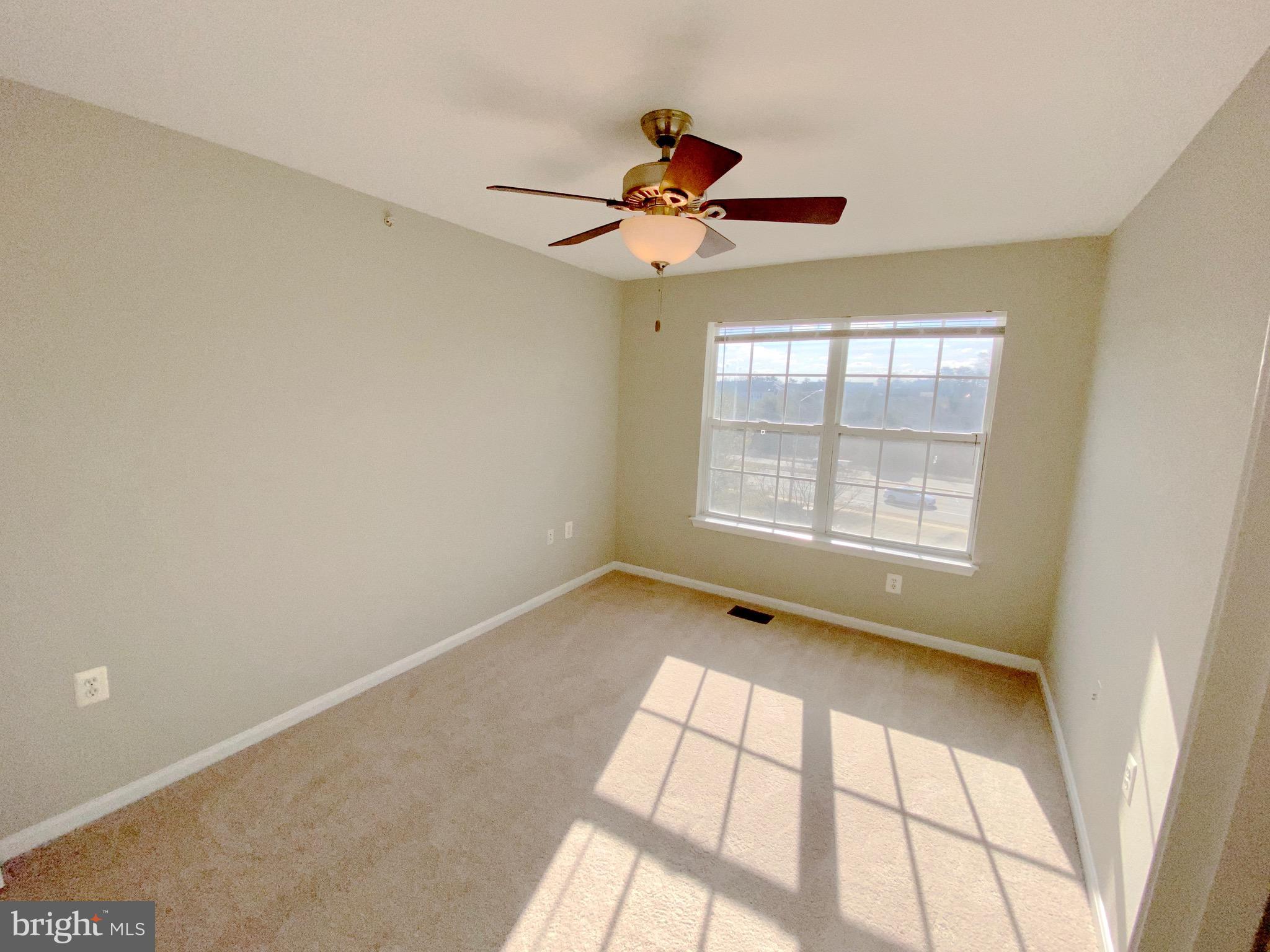 FOX MILL STATION - Residential Lease