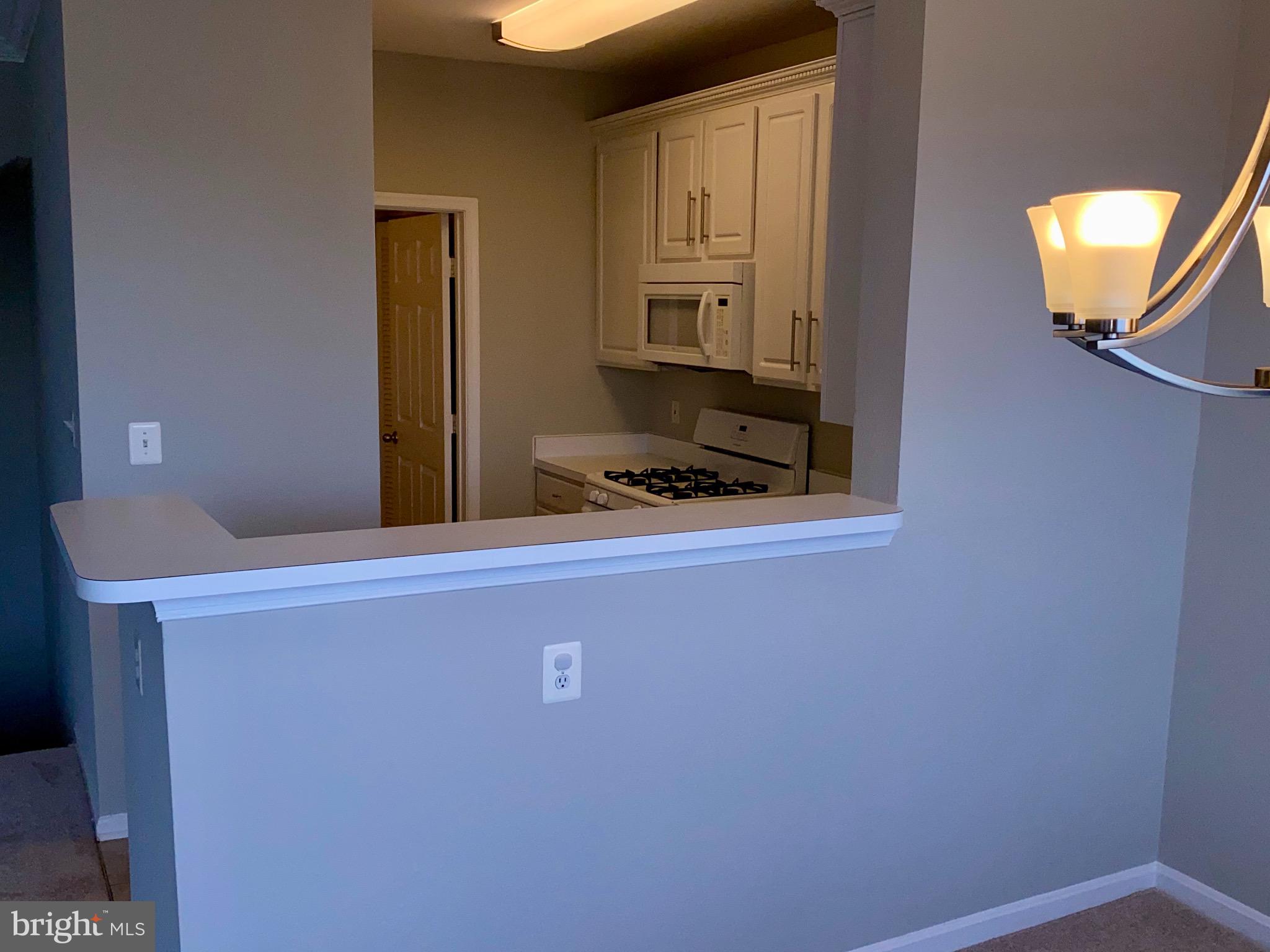 FOX MILL STATION - Residential Lease