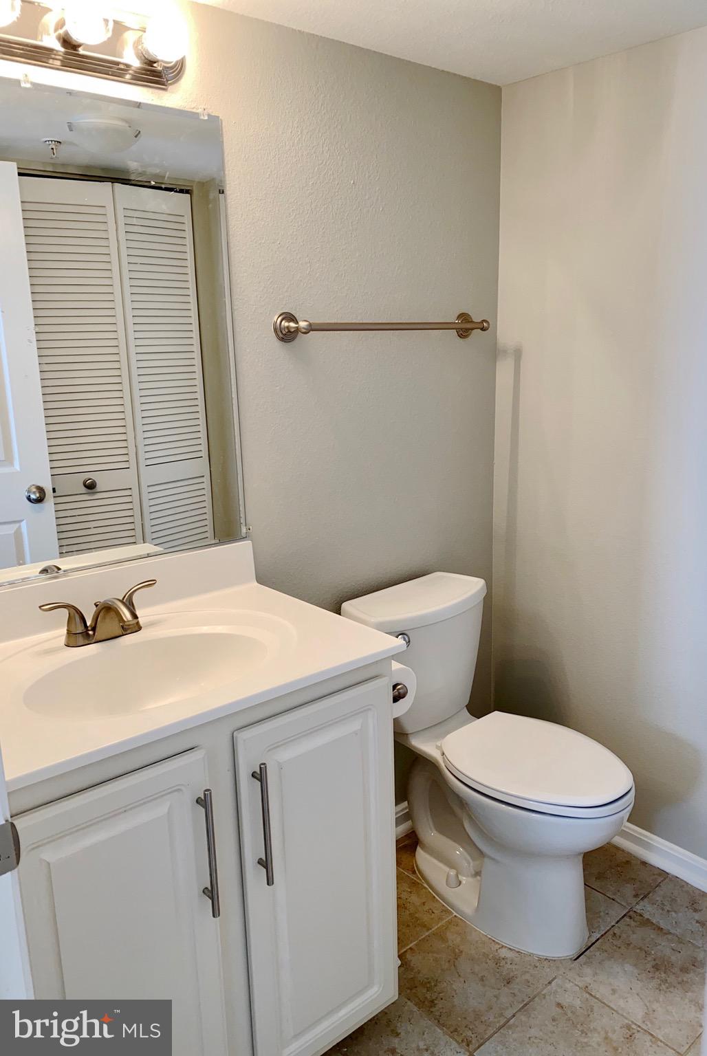 FOX MILL STATION - Residential Lease