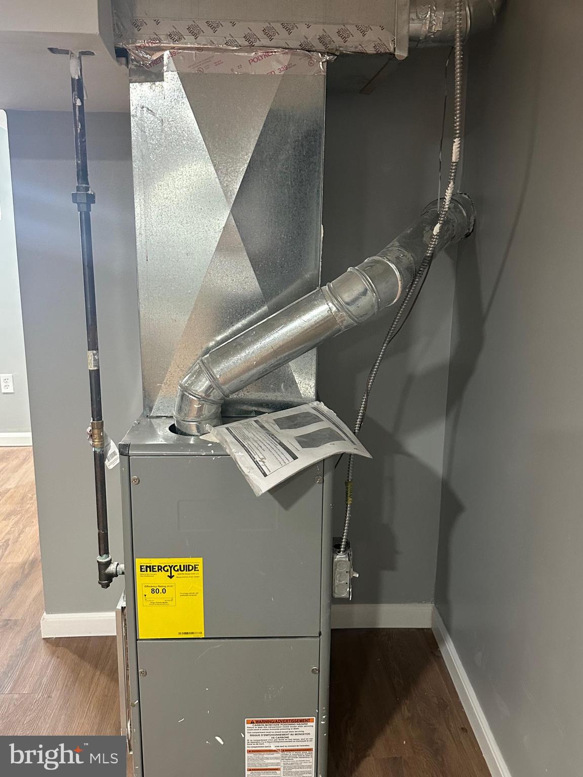 ELMWOOD PARK - Residential