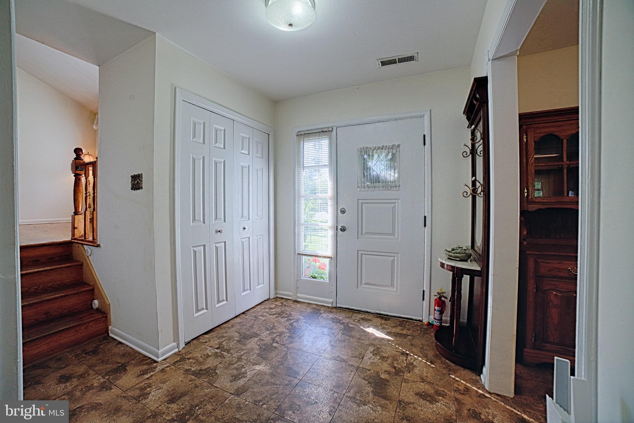 399 HILLTOP LANE