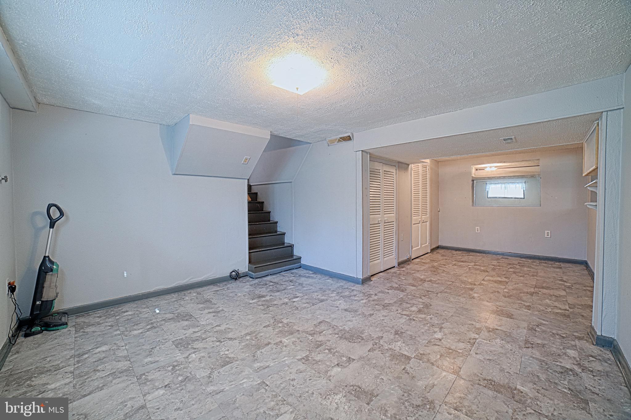 PRIMROSE ACRES - Residential