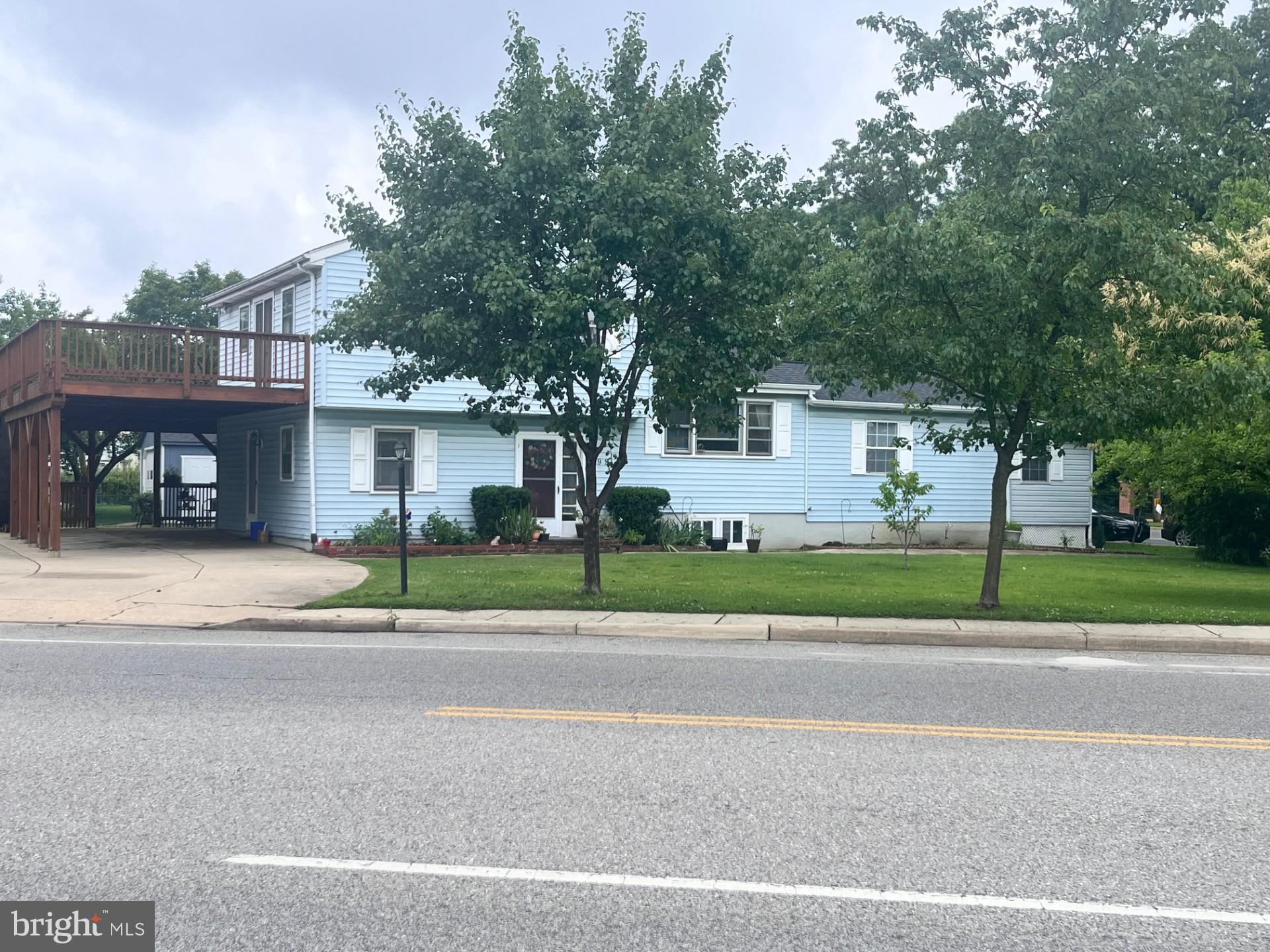 399 HILLTOP LANE