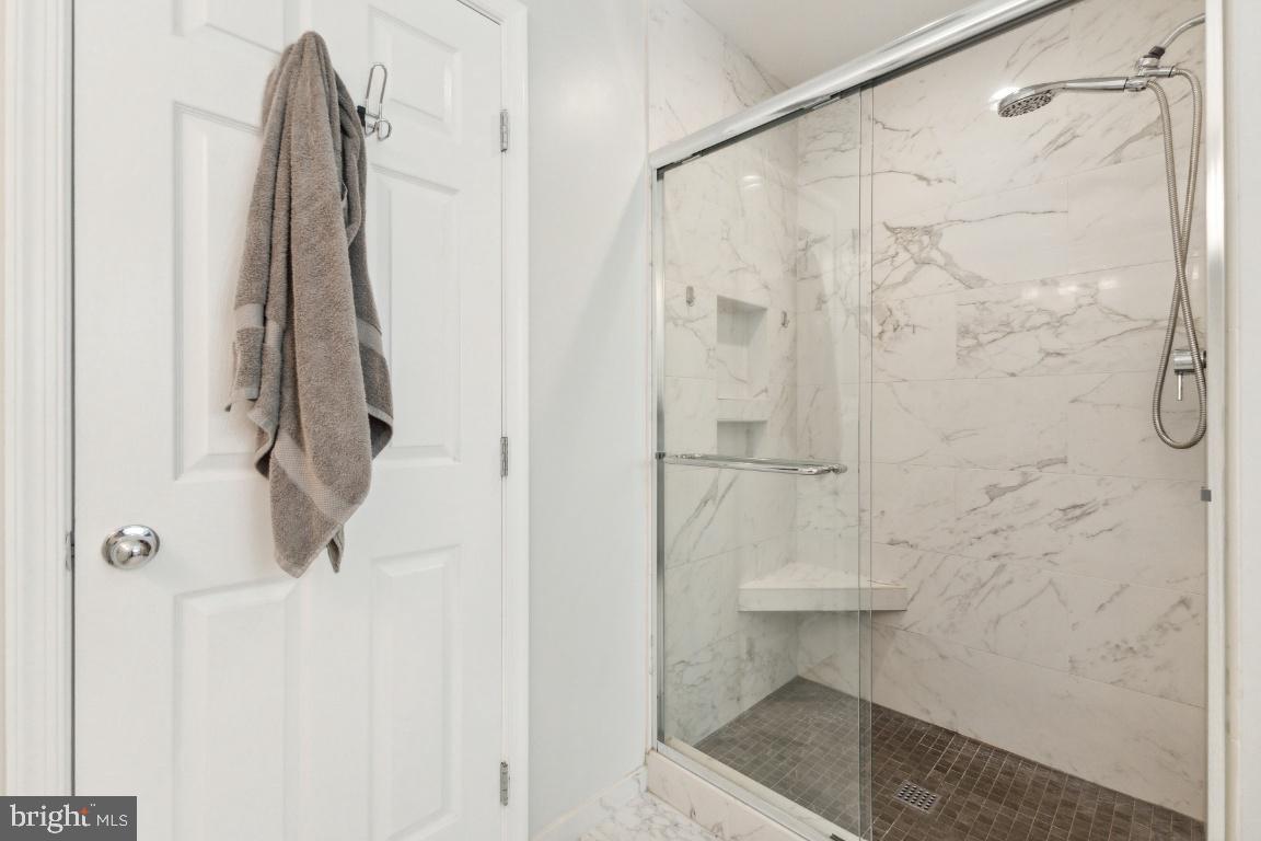 BRITTANY - Residential