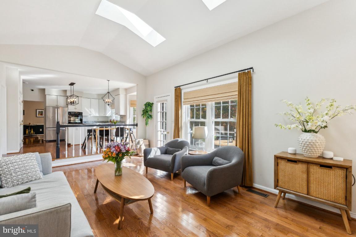 BRITTANY - Residential