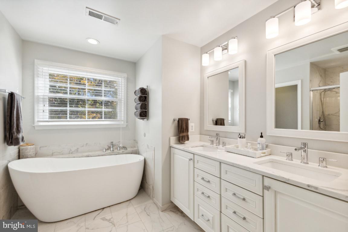 BRITTANY - Residential