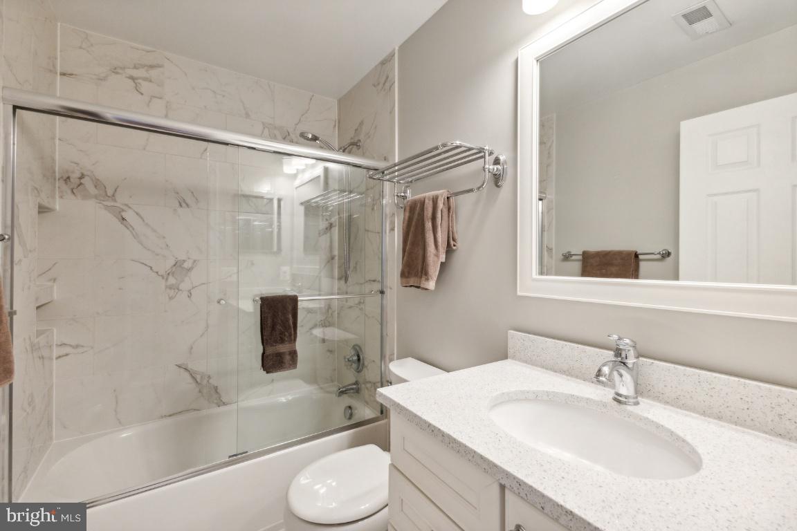 BRITTANY - Residential