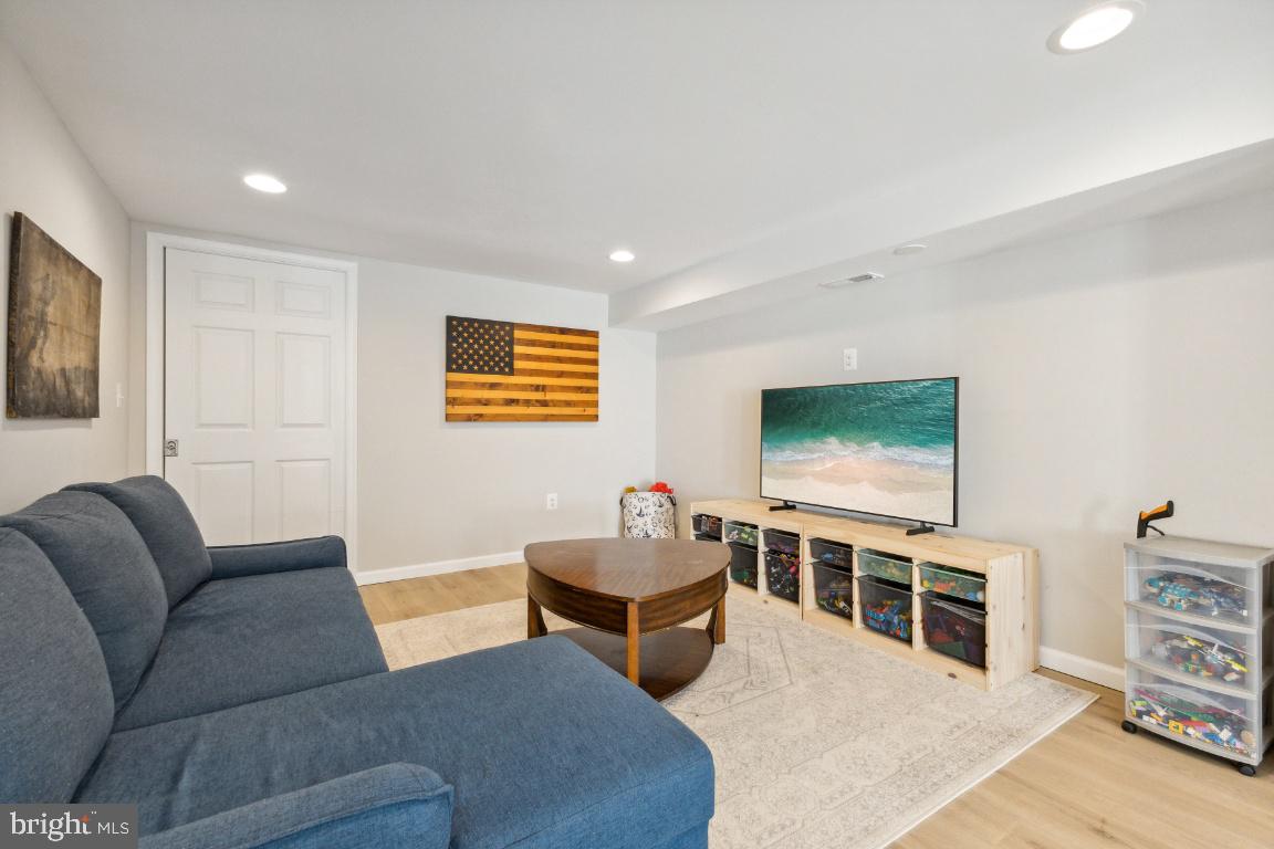 BRITTANY - Residential