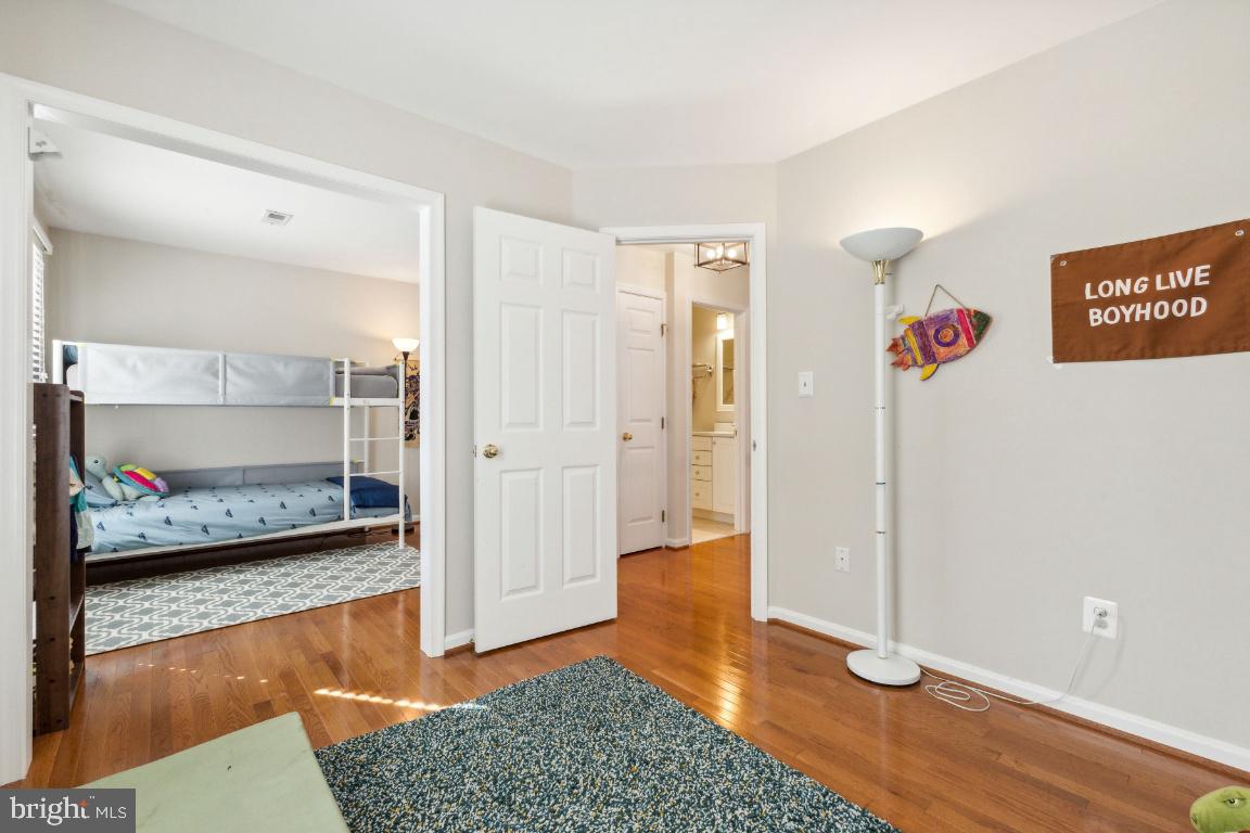 BRITTANY - Residential