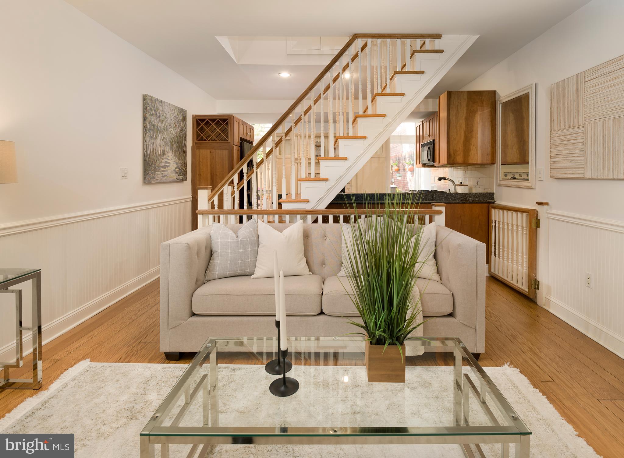 SOCIETY HILL - Residential