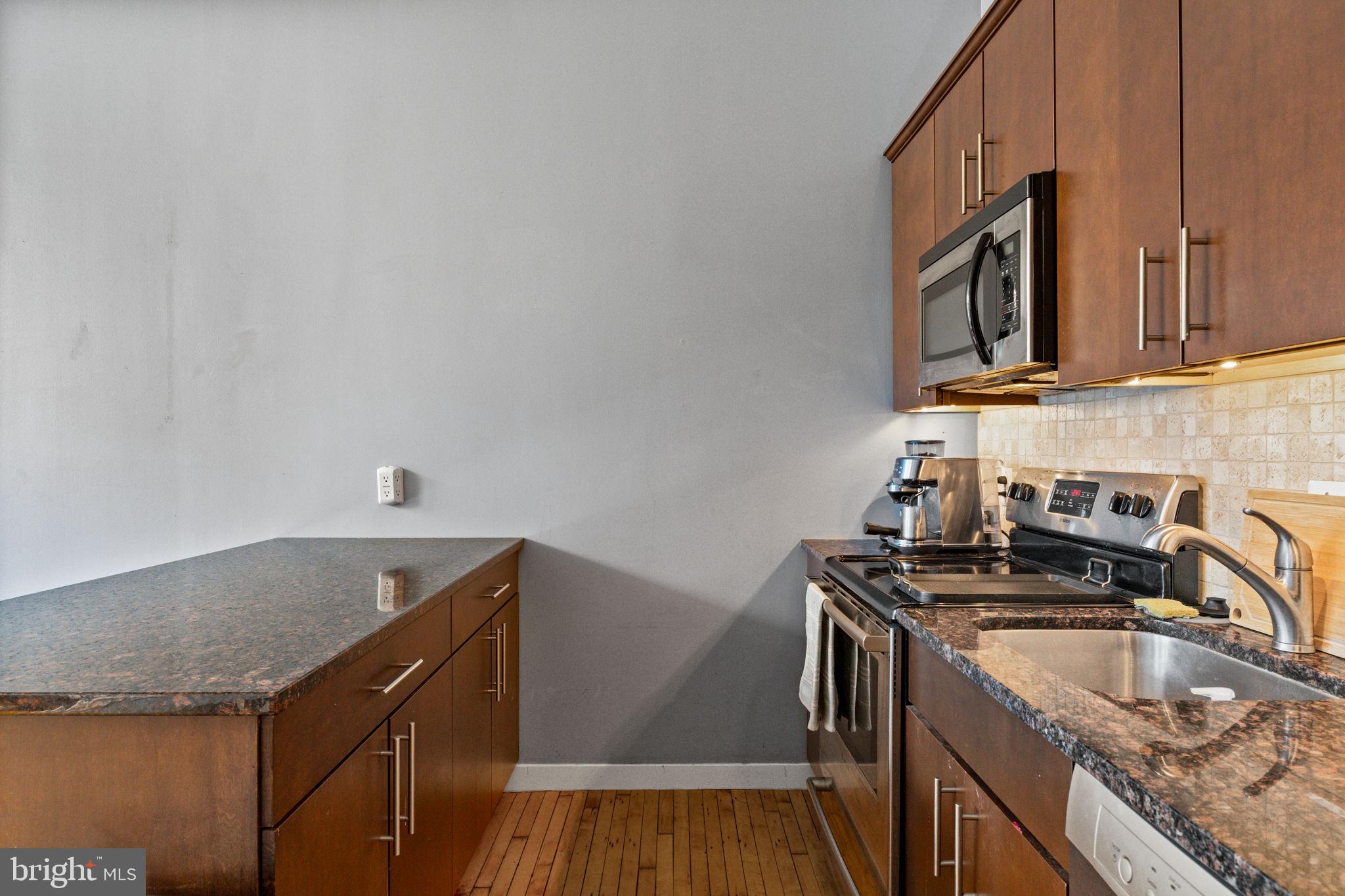 HAWTHORNE - Residential