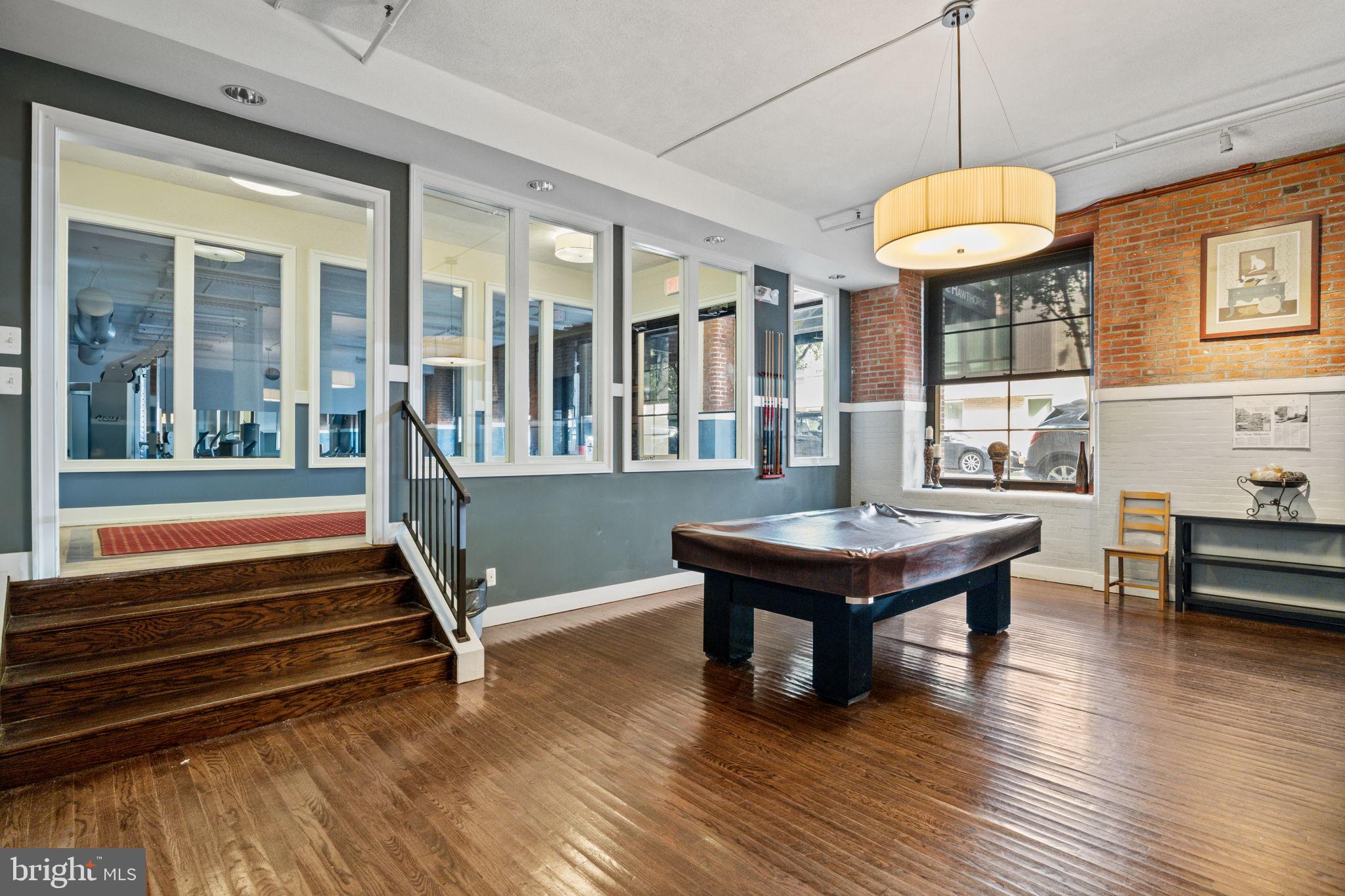 HAWTHORNE - Residential