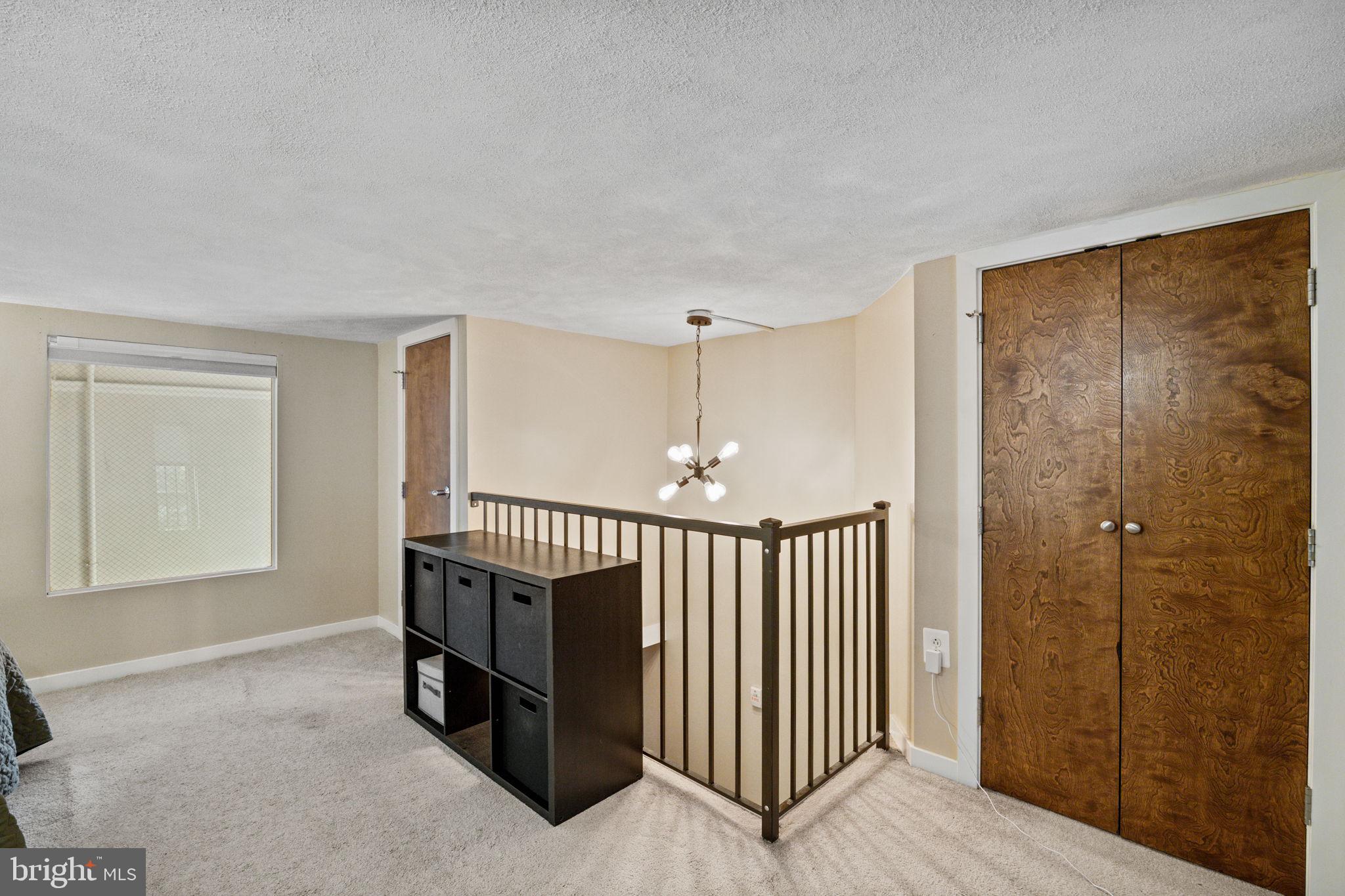 HAWTHORNE - Residential