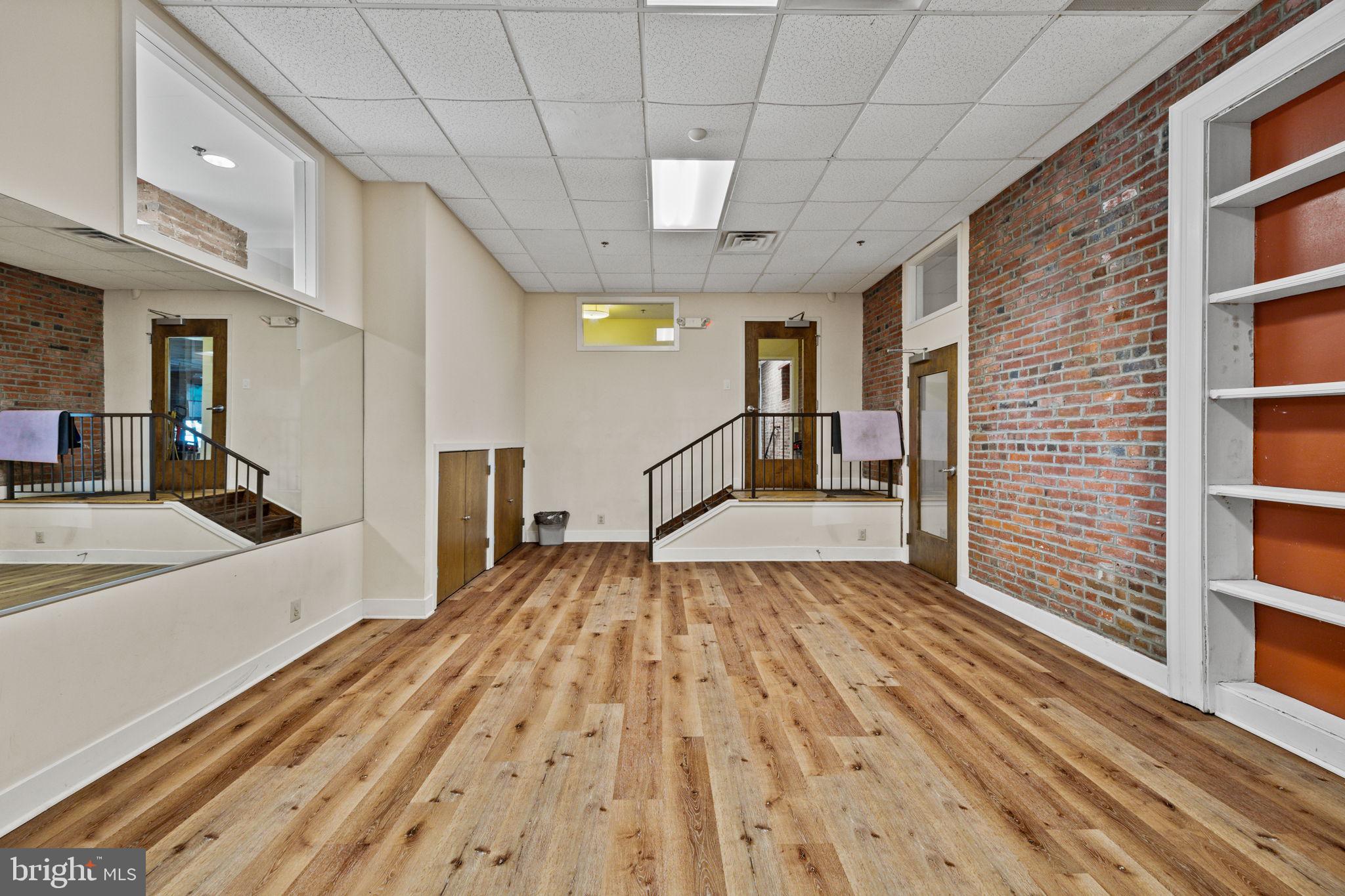 HAWTHORNE - Residential