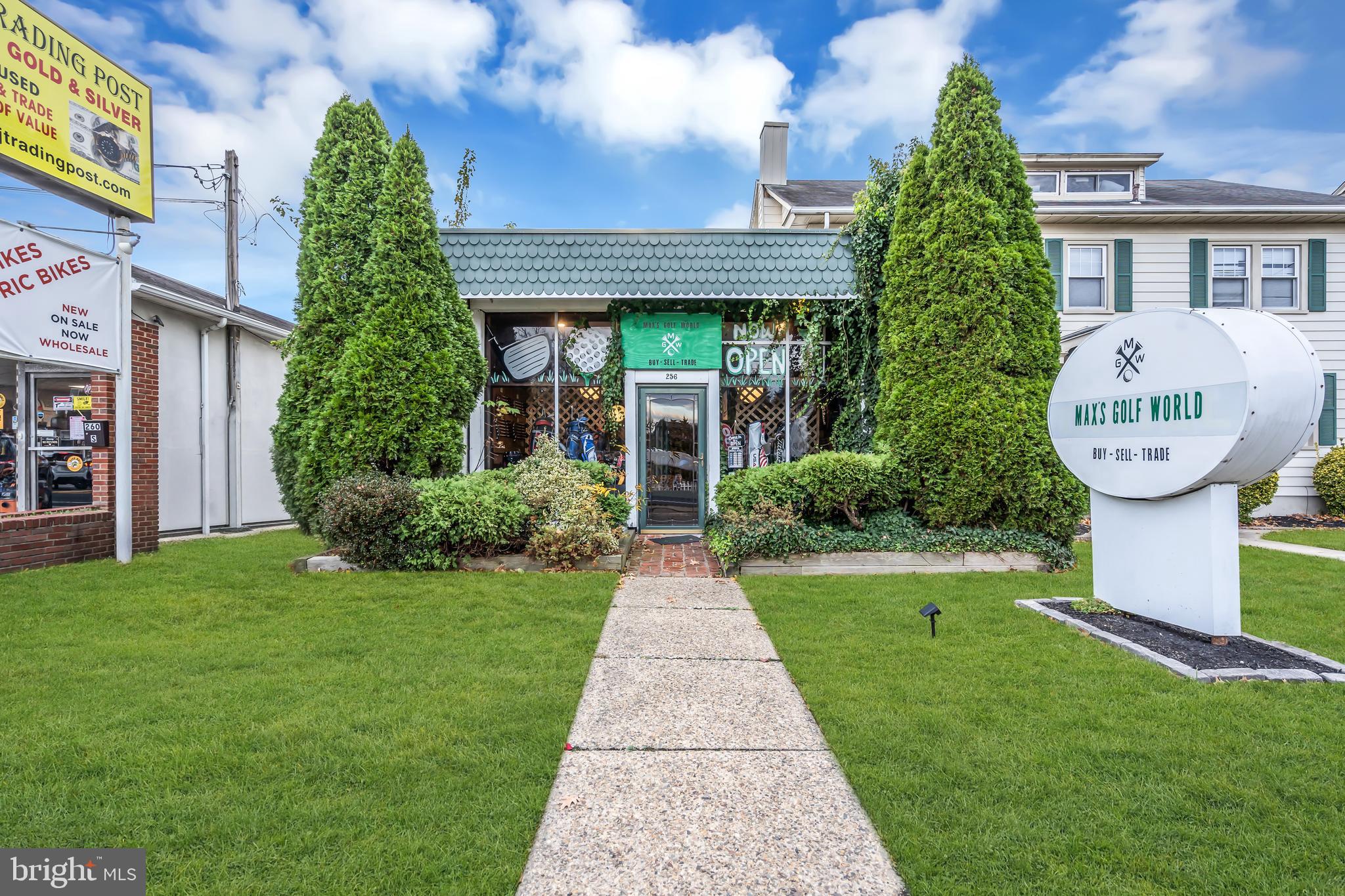 256 S WHITE HORSE PIKE