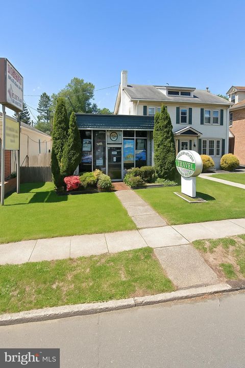 Photo of 256 S White Horse Pike, AUDUBON, NJ 08106 (MLS # NJCD2105086) Photo of 256 S White Horse Pike, AUDUBON, NJ 08106 (MLS # NJCD2105086)