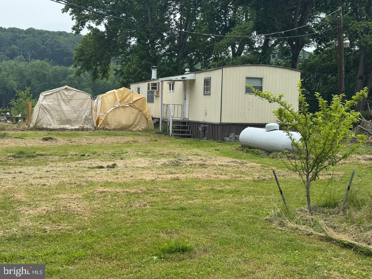 SPORTSMANS PARADISE - Residential