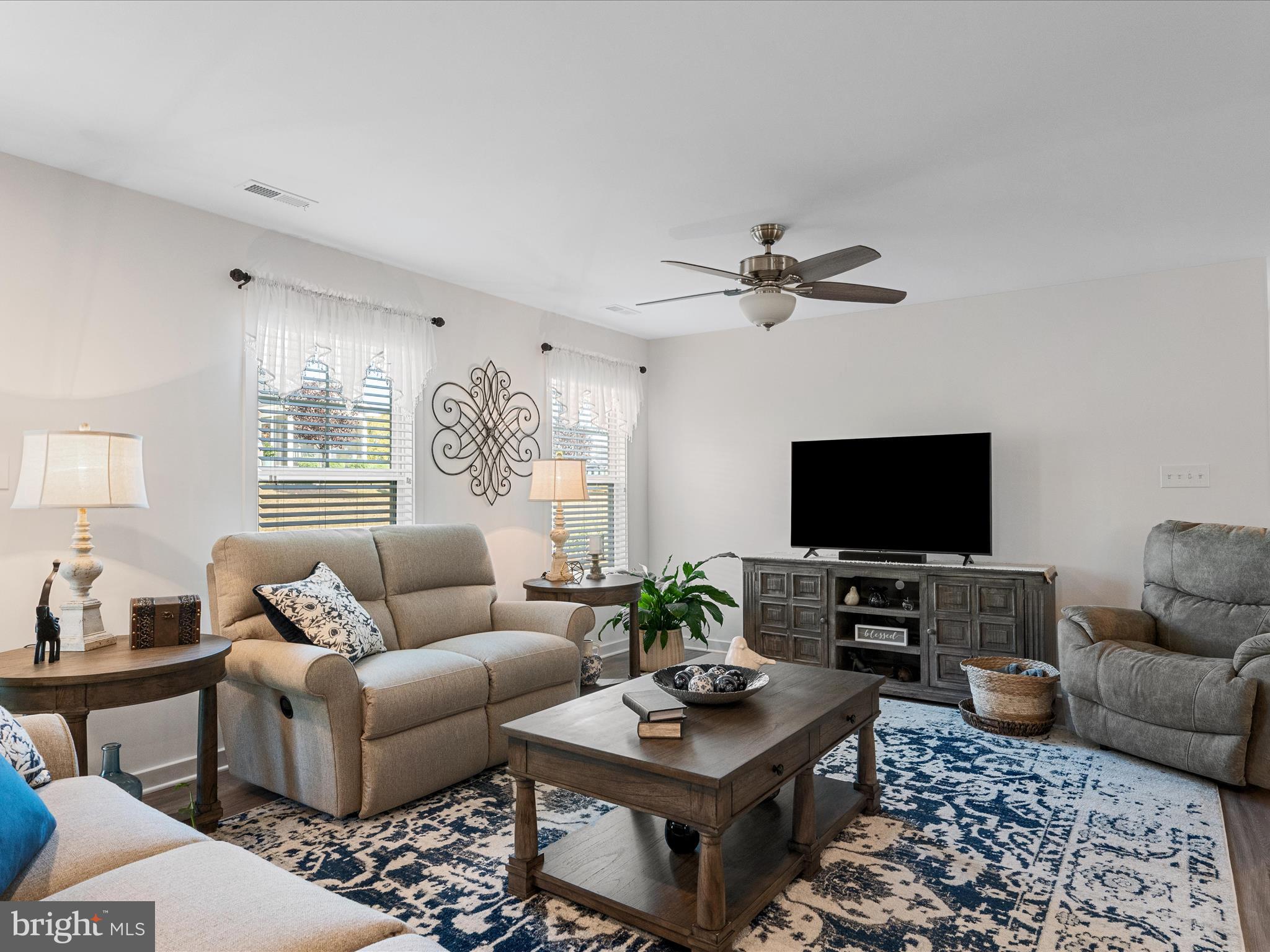 CARDINAL POINTE - Residential