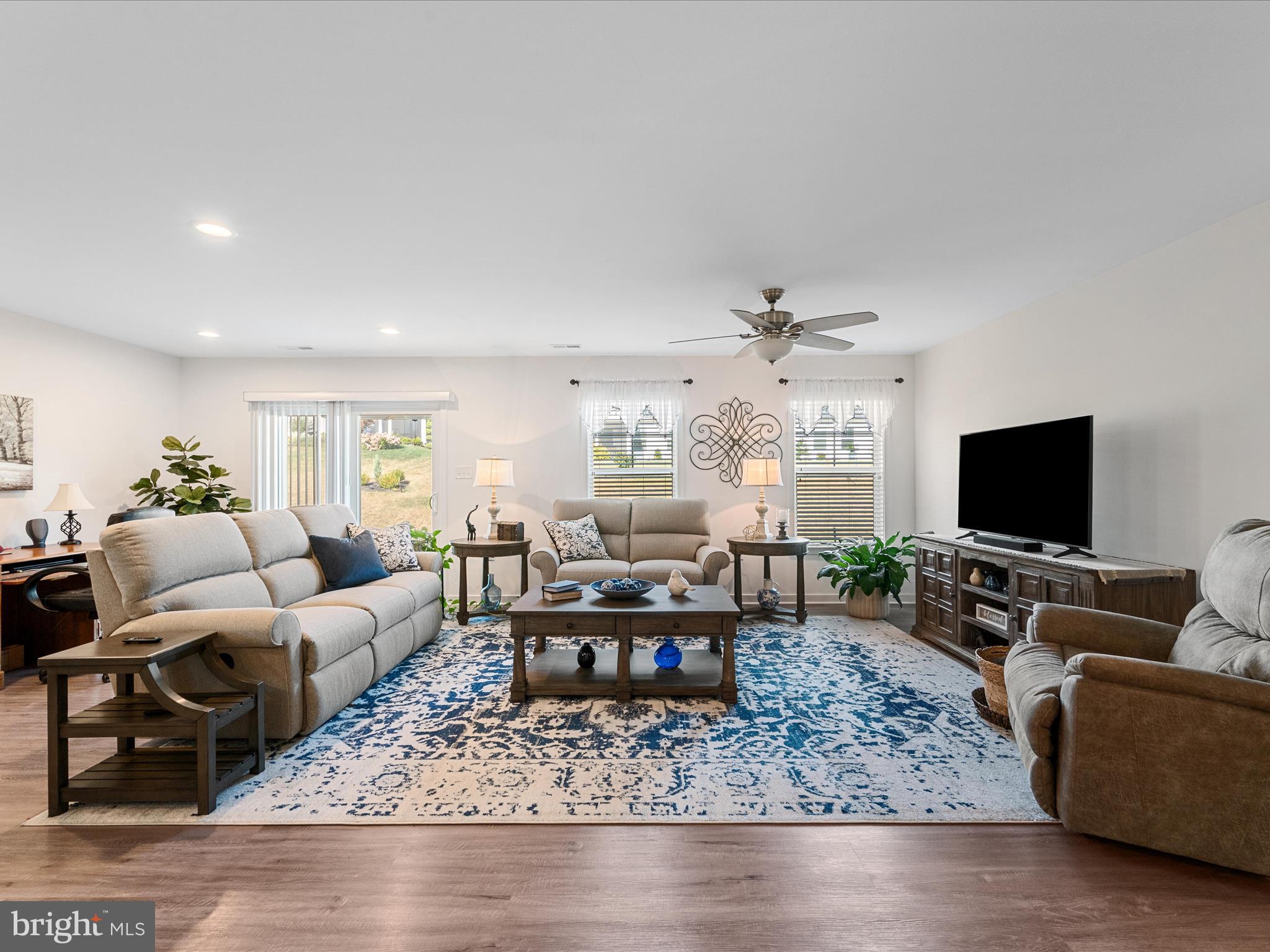 CARDINAL POINTE - Residential