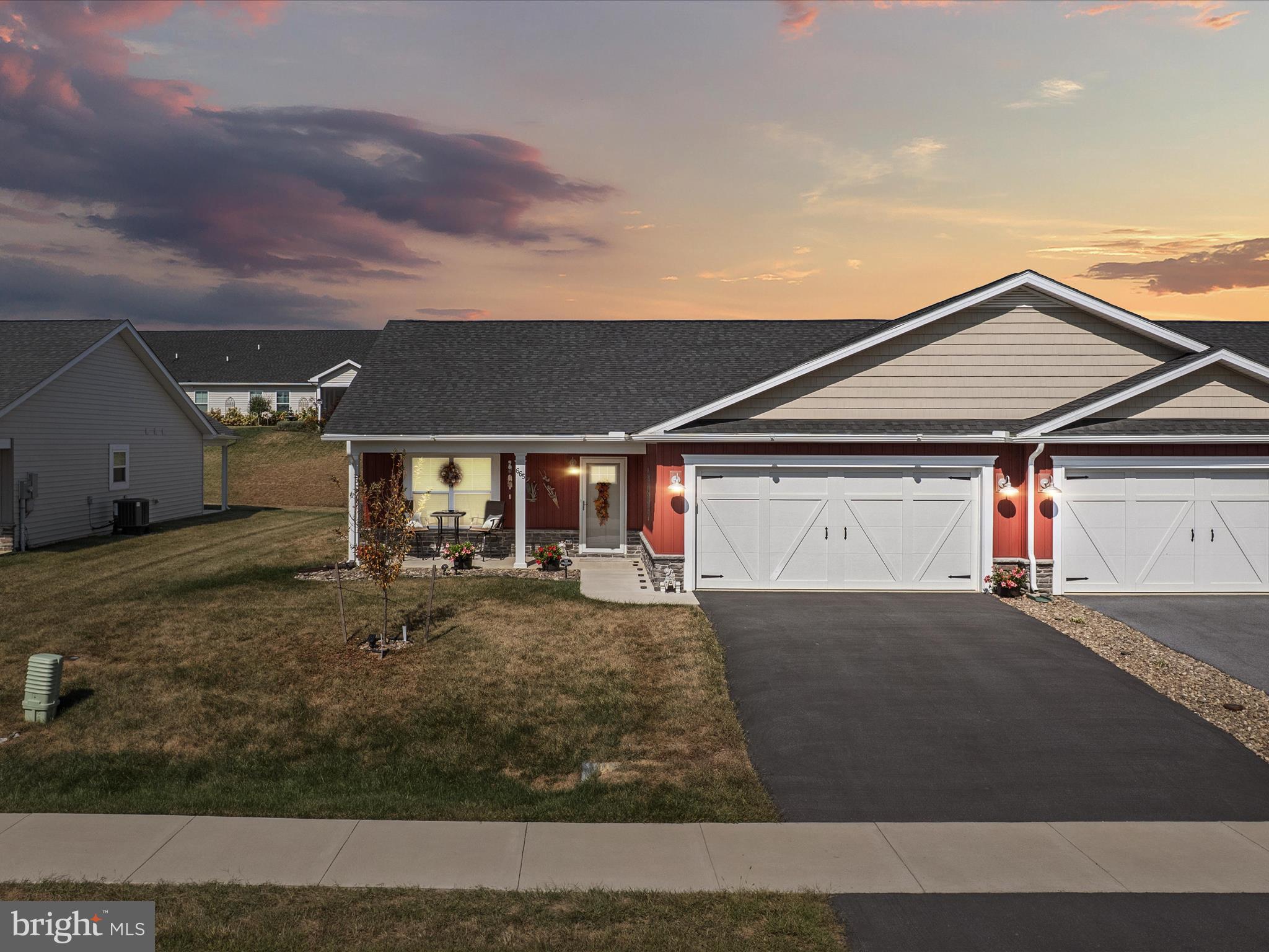 CARDINAL POINTE - Residential