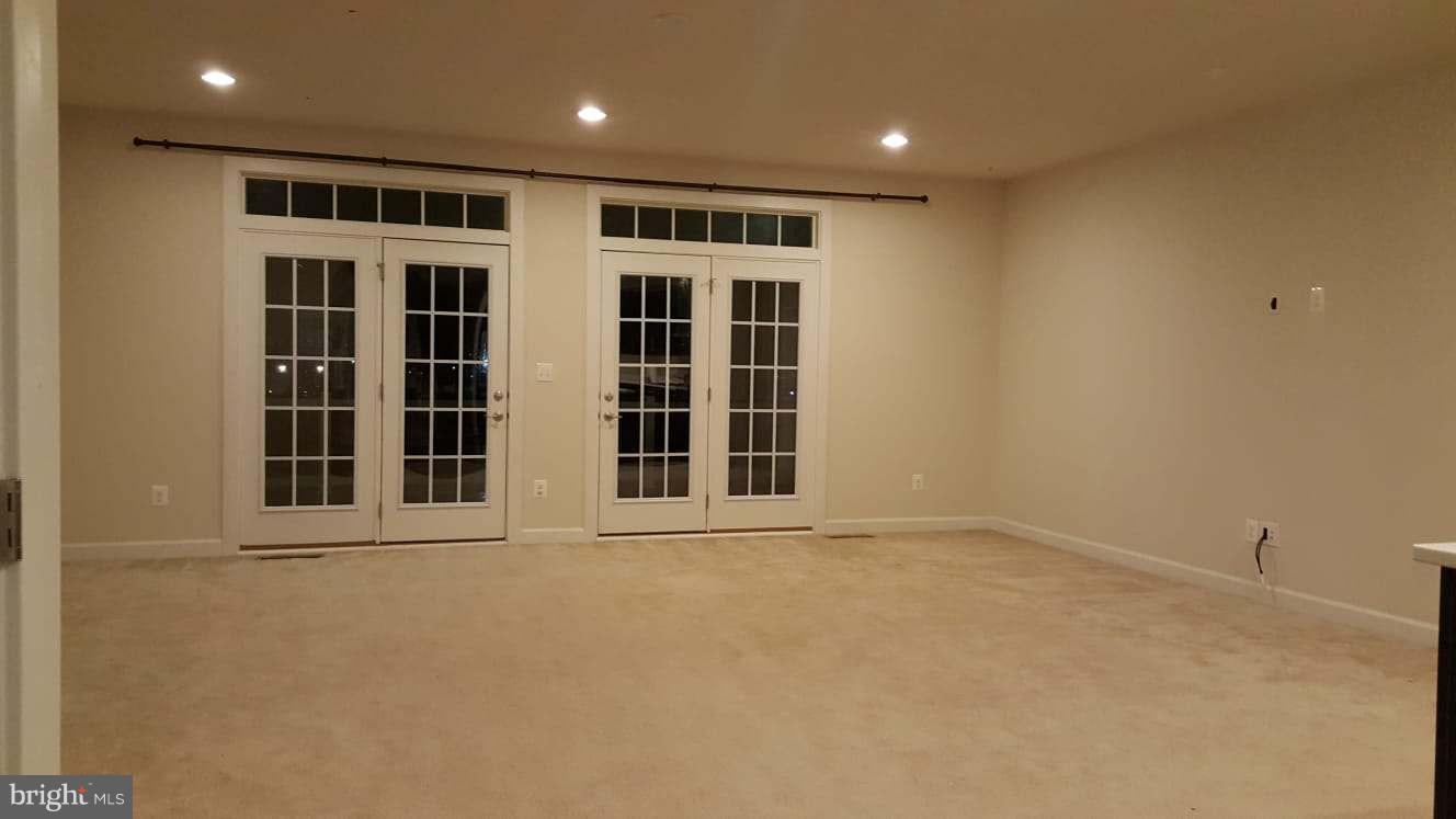 ARCOLA - Residential Lease