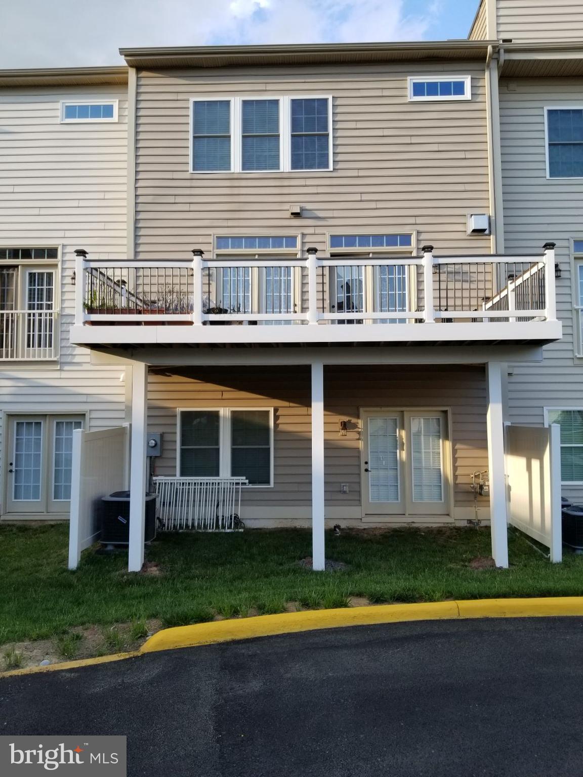 ARCOLA - Residential Lease