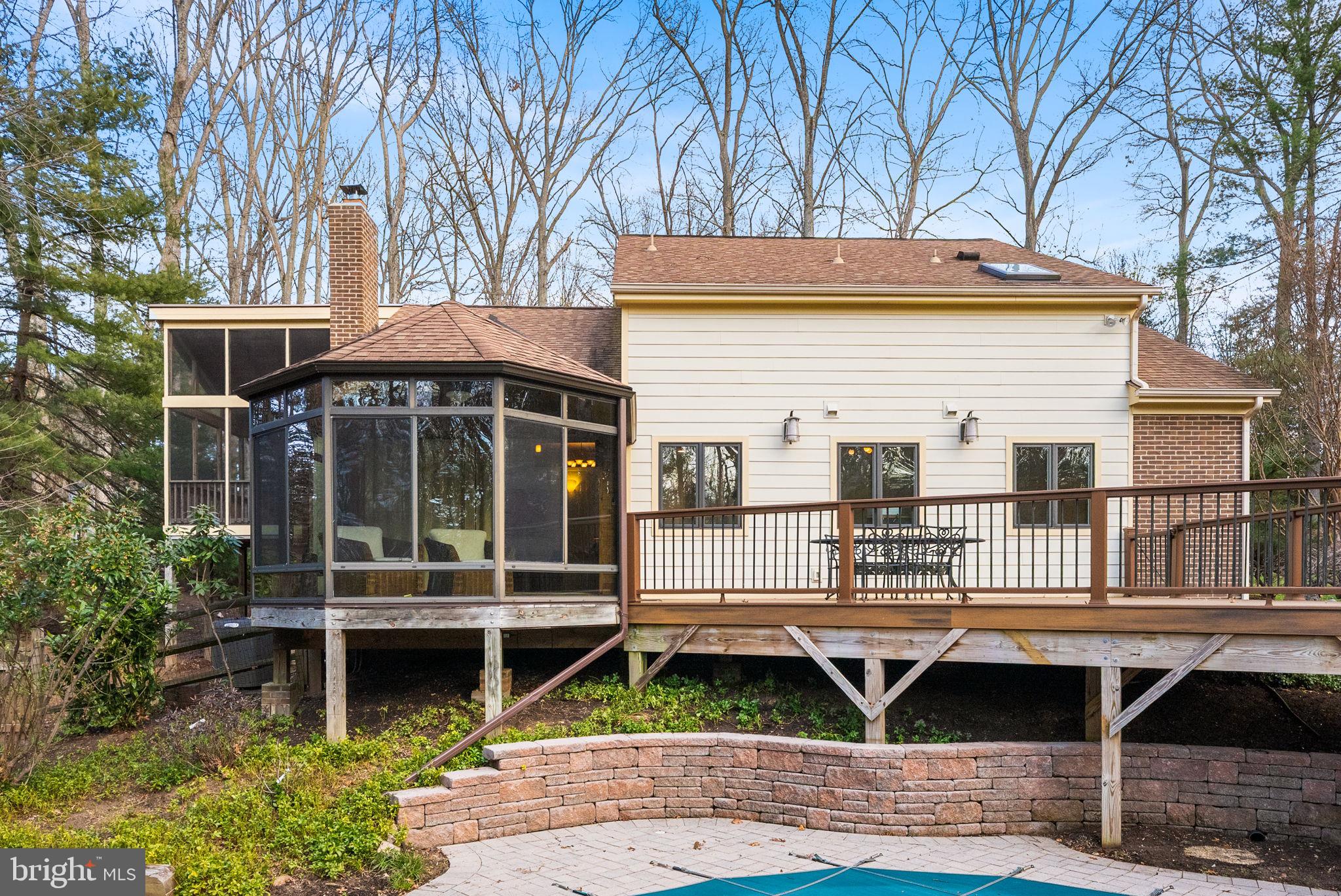 STUART MILL ESTATES - Residential