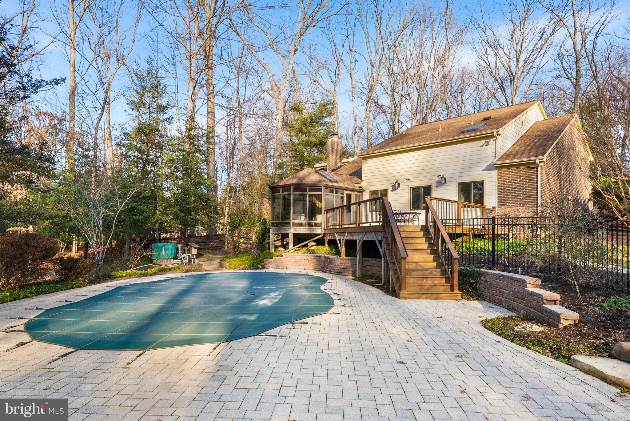 STUART MILL ESTATES - Residential