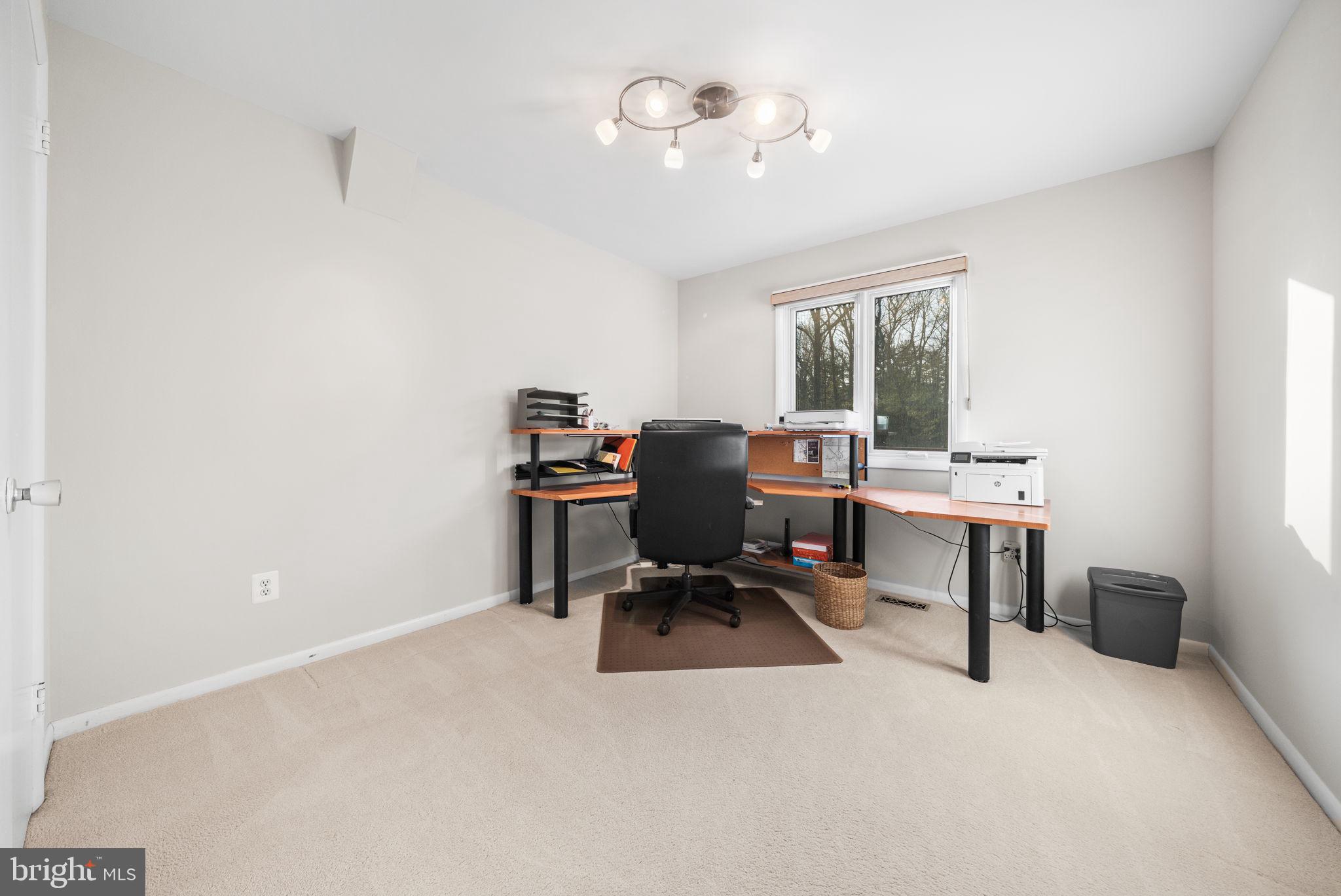 STUART MILL ESTATES - Residential