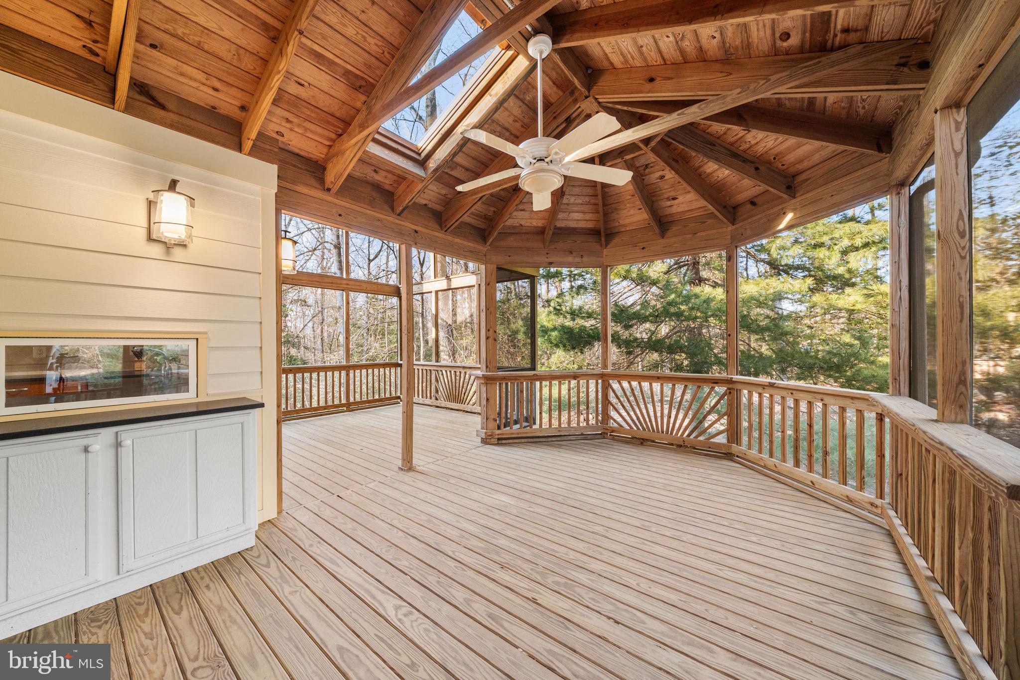 STUART MILL ESTATES - Residential