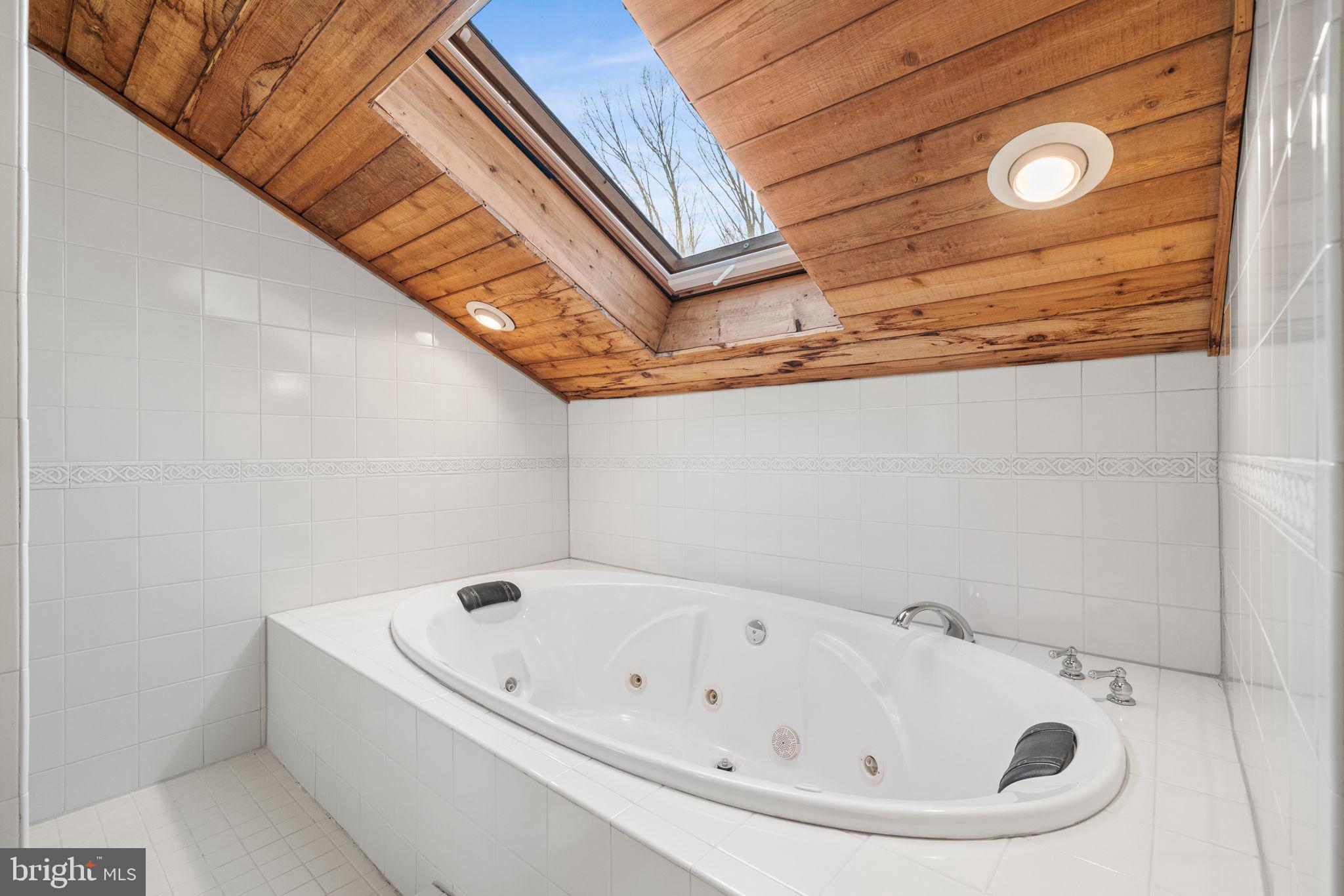 STUART MILL ESTATES - Residential