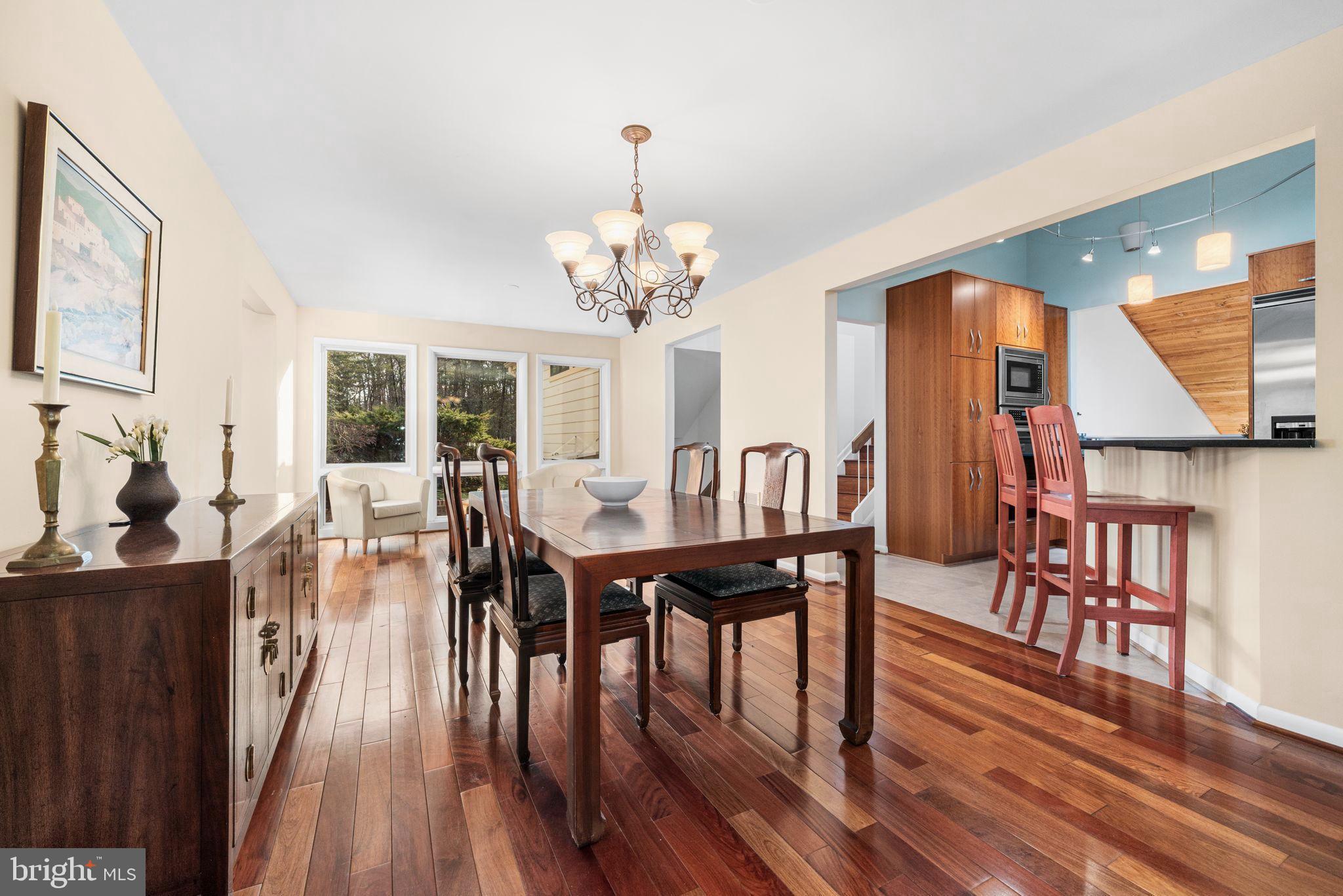 STUART MILL ESTATES - Residential