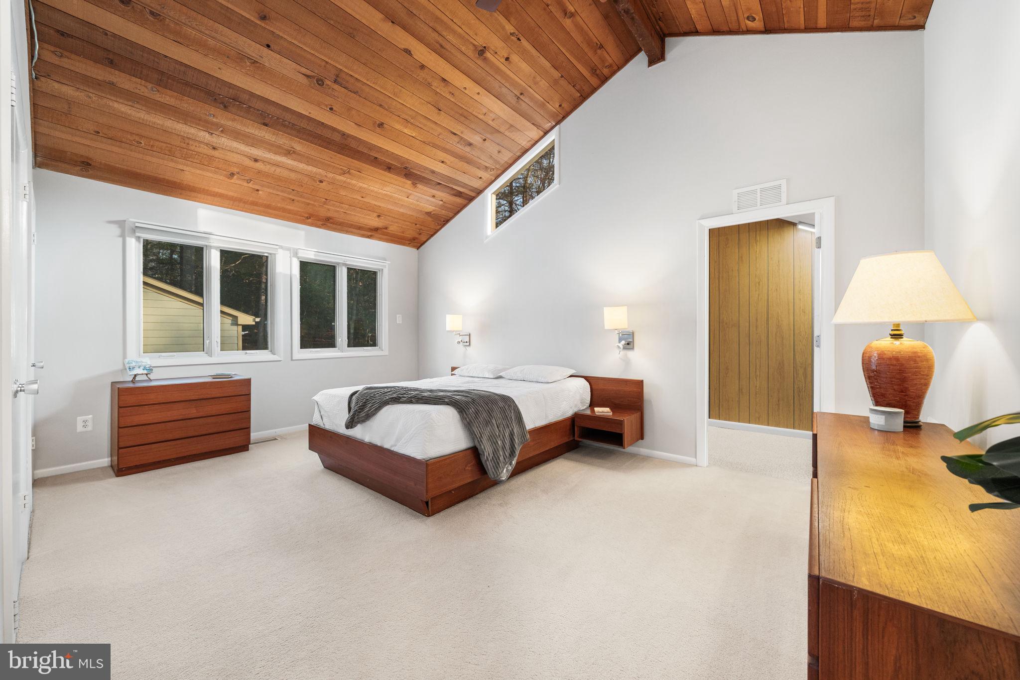 STUART MILL ESTATES - Residential