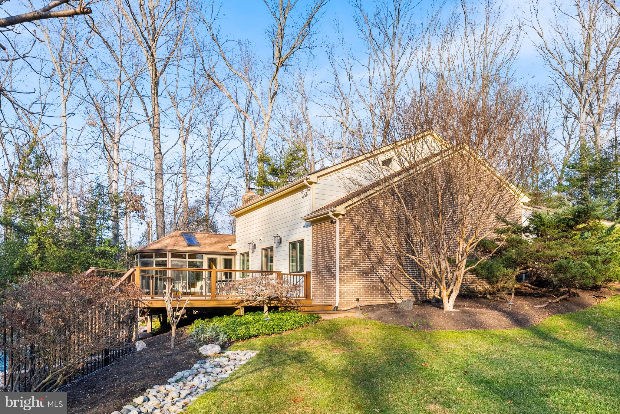 STUART MILL ESTATES - Residential