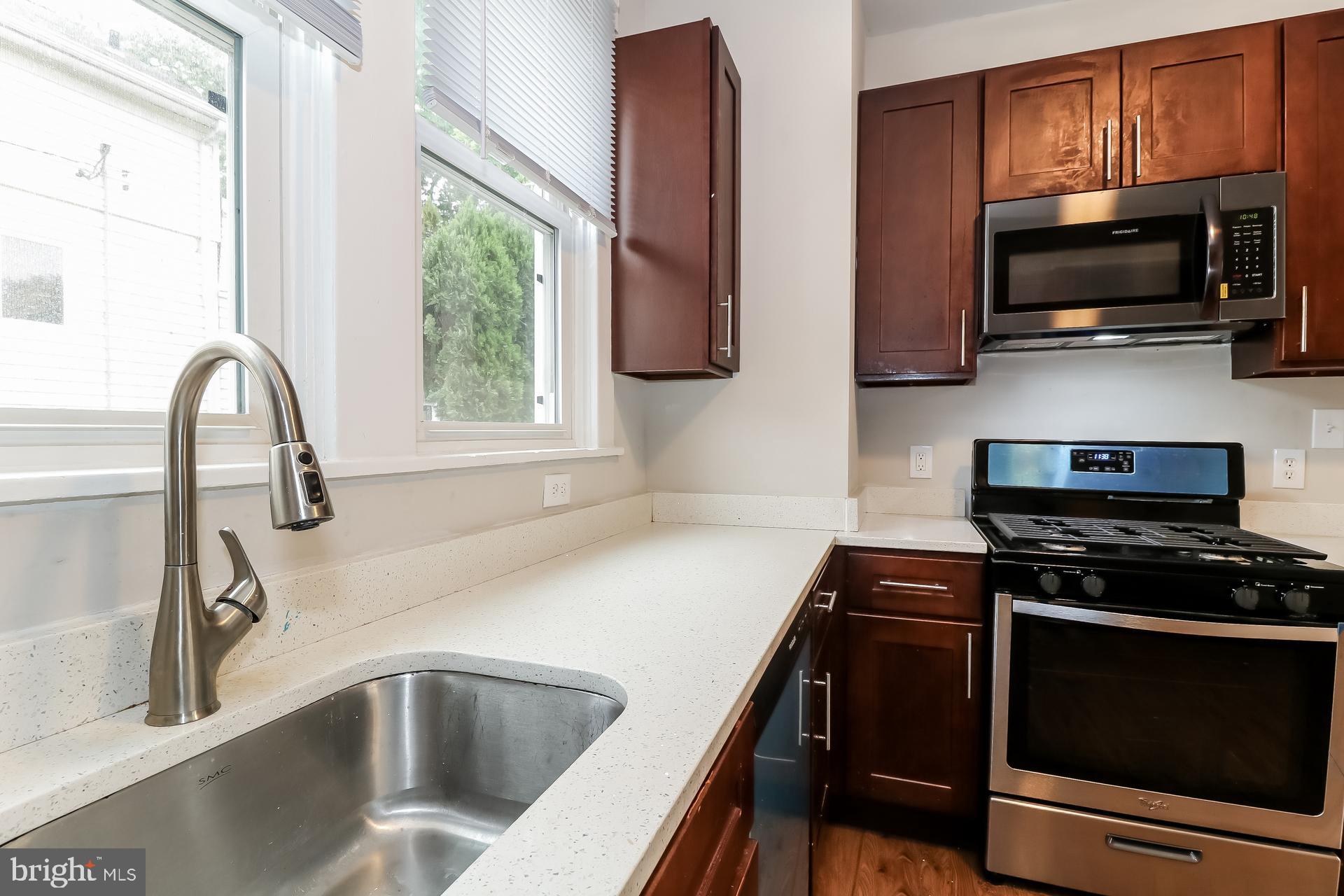 LINGANORE - Residential Lease