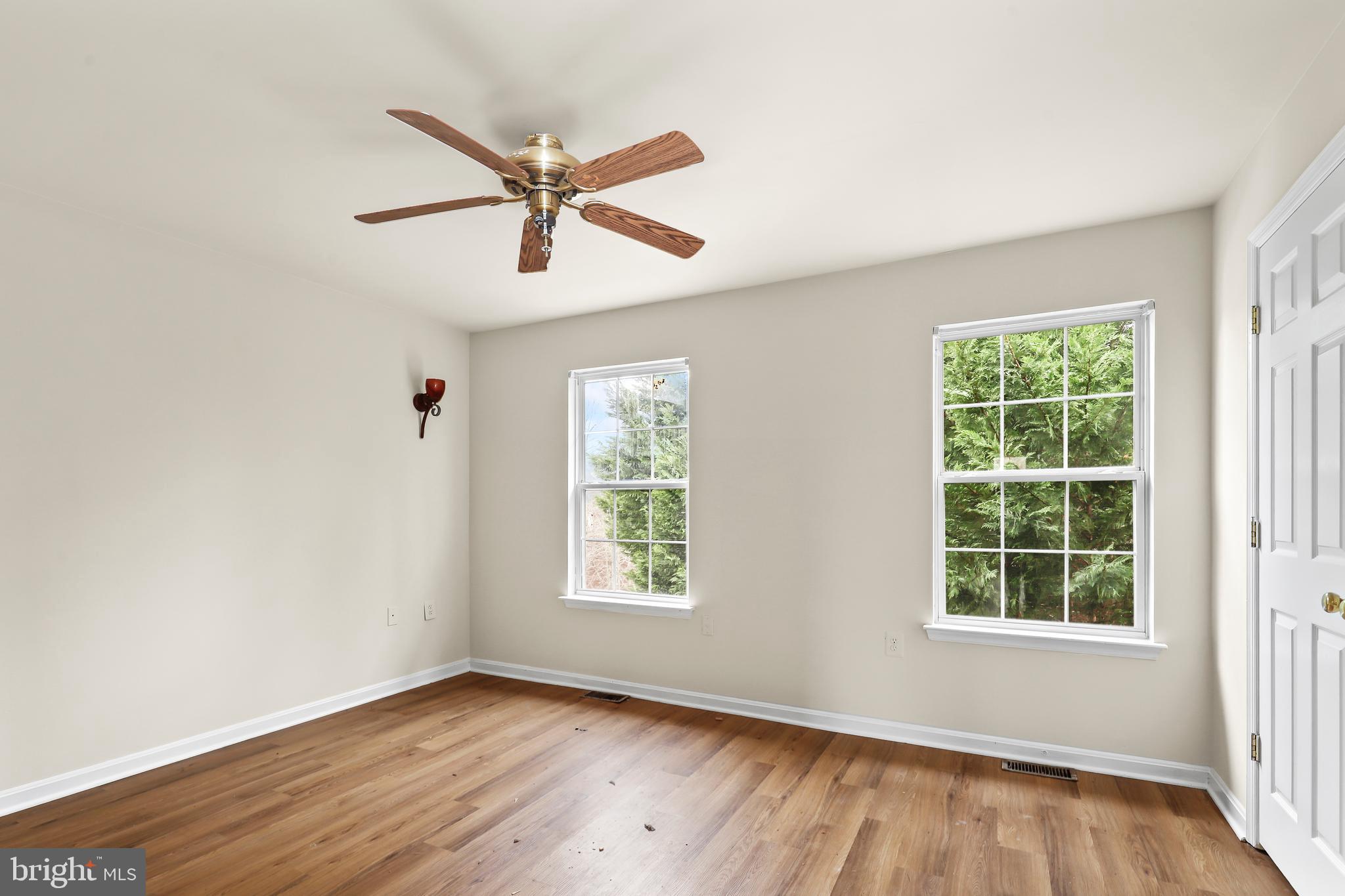 SOUTH BANK - Residential