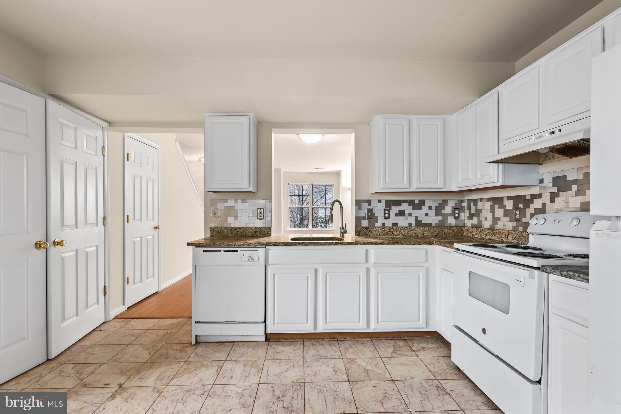 SOUTH BANK - Residential