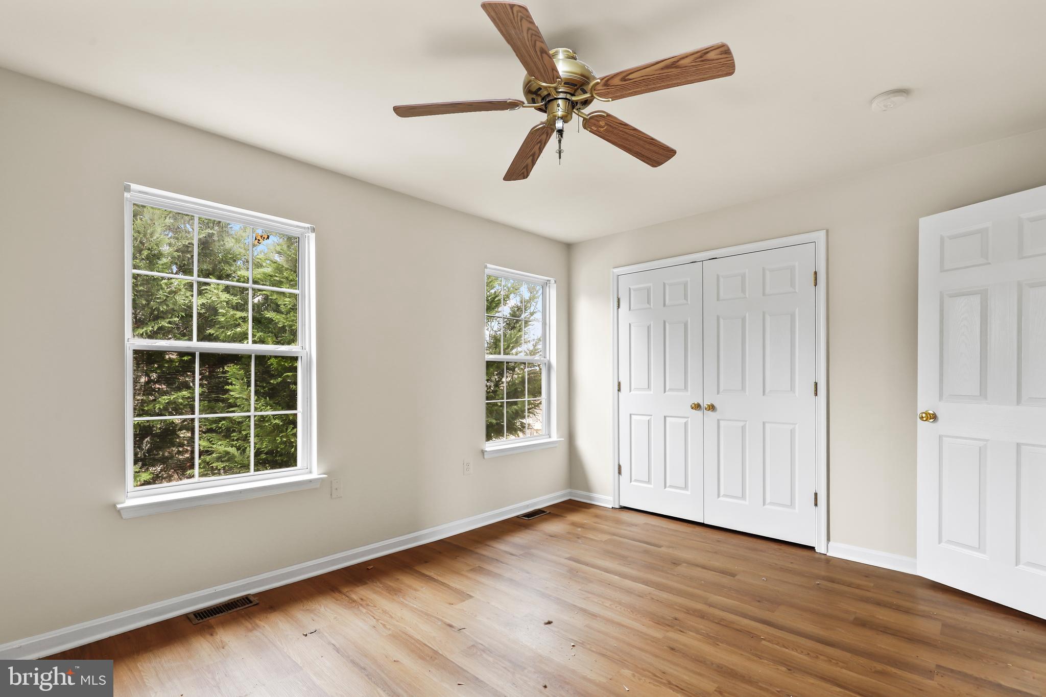 SOUTH BANK - Residential