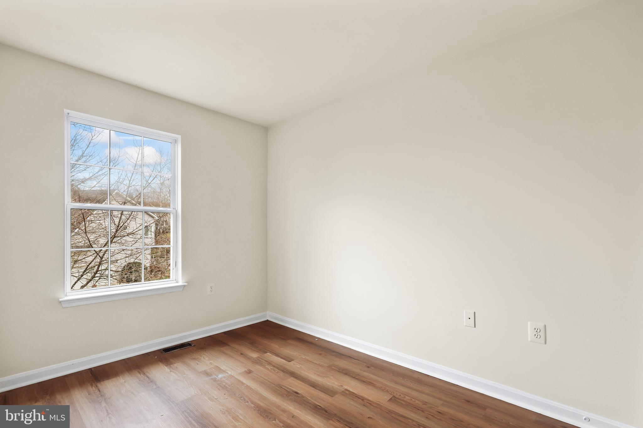 SOUTH BANK - Residential